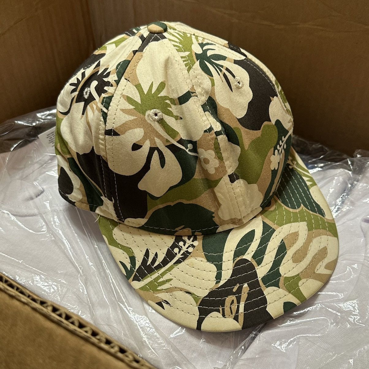 Bape × New Era × Vintage BAPE New Era Hawaiian Camo Cap Size ONE SIZE - 1 Thumbnail