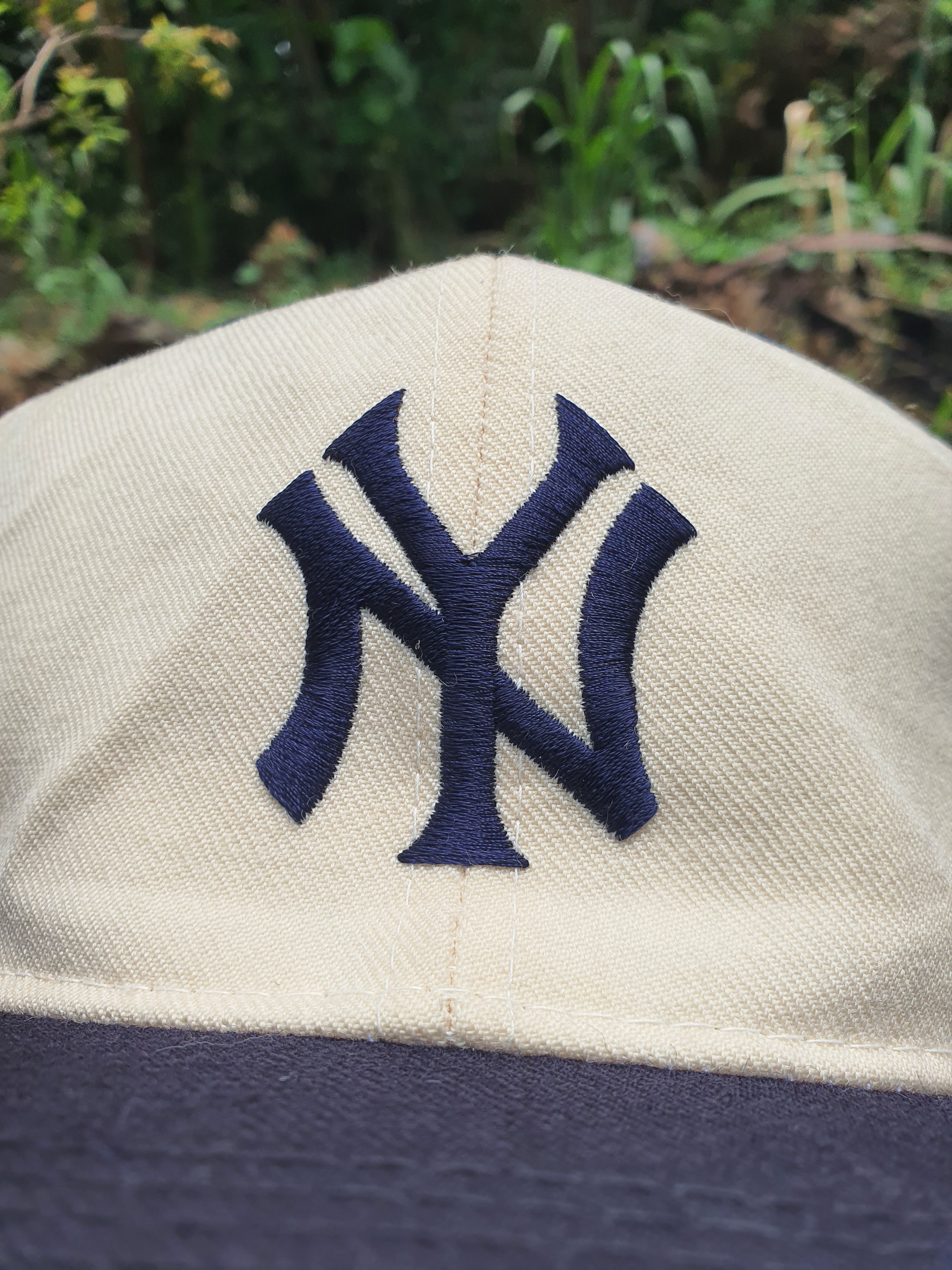 MLB × New York Yankees × Starter 90s MLB New York Yankees NY Logo Yankee Stadium Side Script Size ONE SIZE - 12 Thumbnail