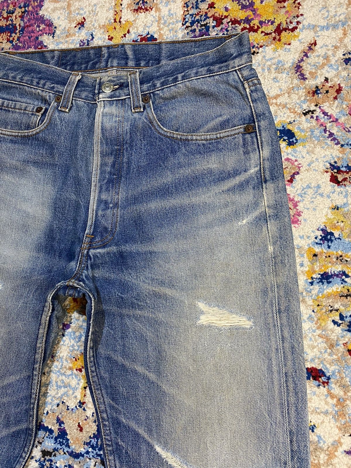 Levi's × Vintage 1980s Levis 501 Slim Fit Button Fly Distressed Blue Jeans Size US 32 / EU 48 - 8 Thumbnail