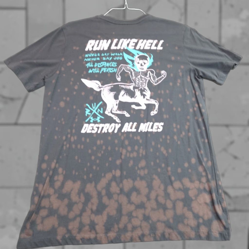 Under Armour Under Armour Run Shirt M Gray Centaur Double-Sided Graphic Print Mens T-Shirt Crew Neck Short Sleeve Size US M / EU 48-50 / 2 - 1 Thumbnail