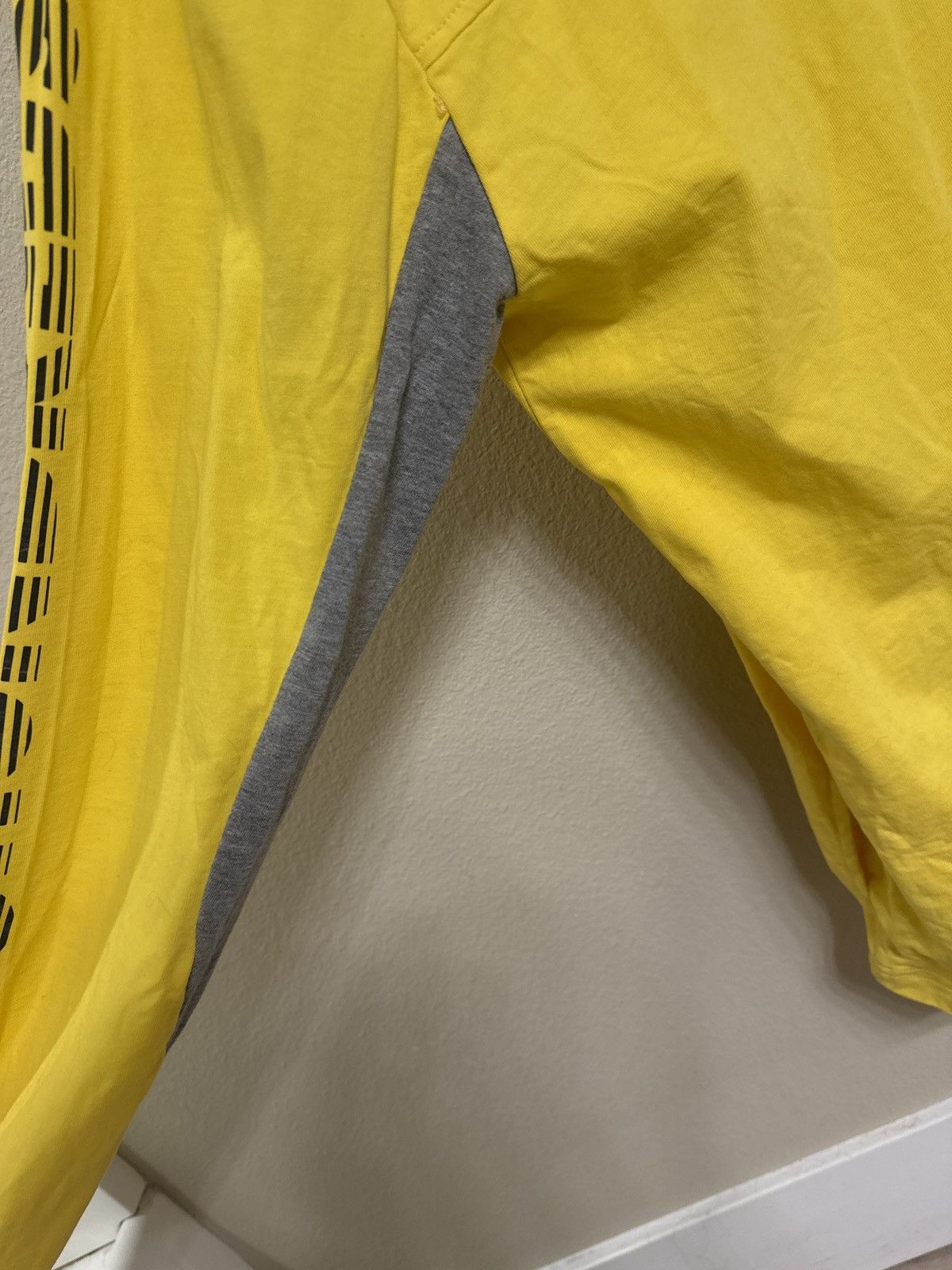 The Hundreds The Hundreds Fight Back Yellow Hooded Longsleeve Size US XL / EU 56 / 4 - 4 Thumbnail