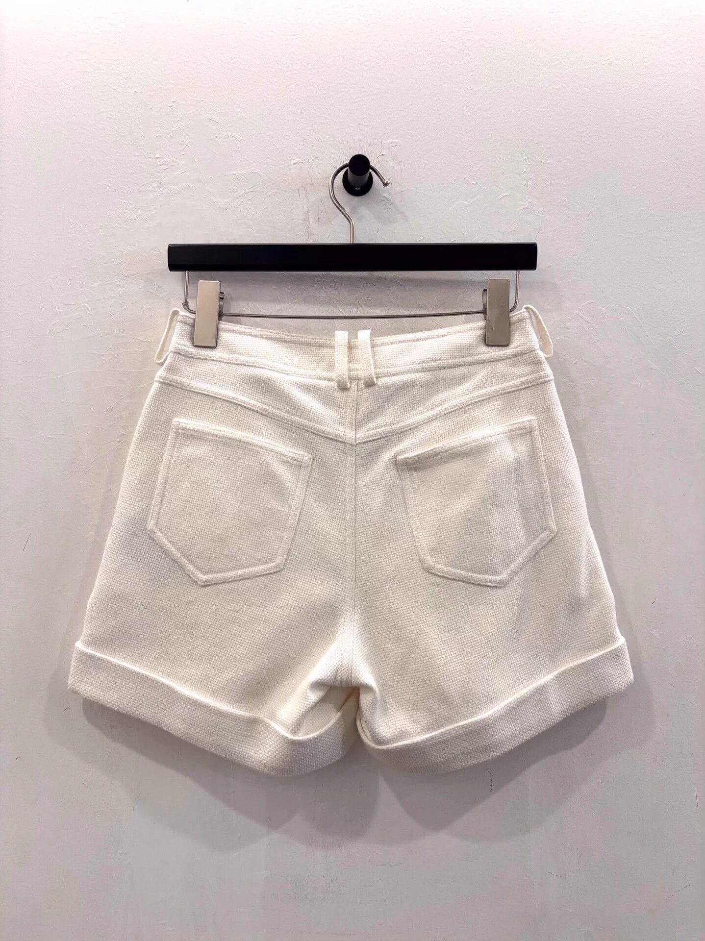 Balmain Balmain women's white gold button logo short 34 Size 25" / US 0 / IT 36 - 3 Thumbnail