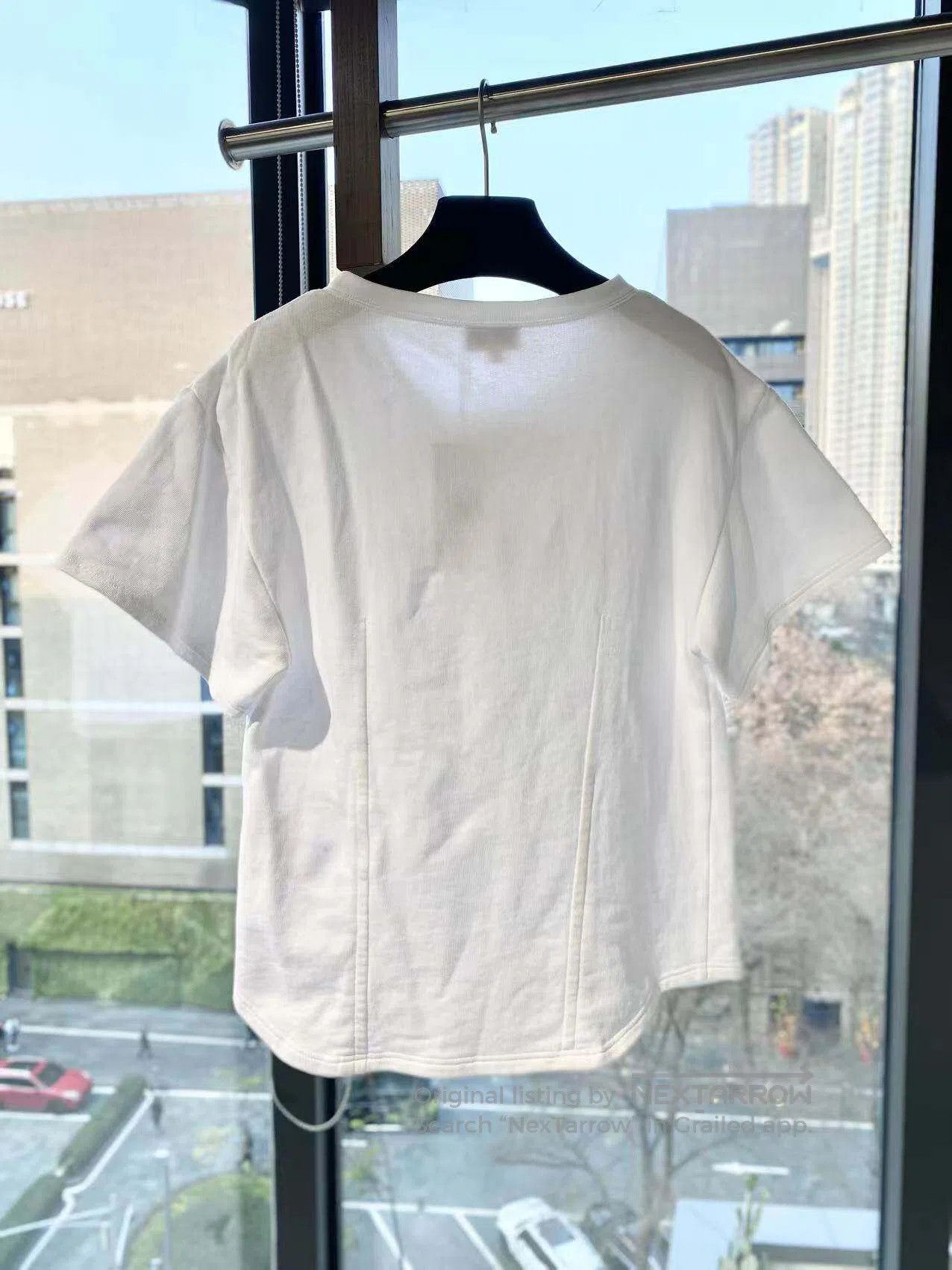 Chanel Chanel Embroidered patch white short sleeves| Size XXS / US 00 / IT 34 - 3 Thumbnail
