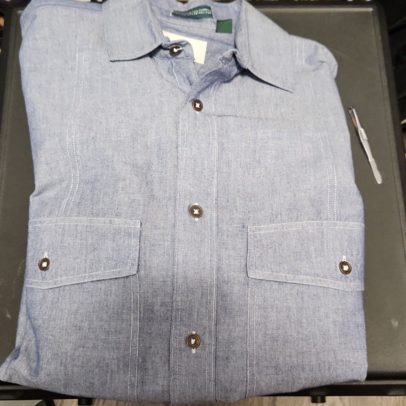 Bill Blass Bill Blass Vintage chambray button up. Size Men's M Size US M / EU 48-50 / 2 - 3 Thumbnail