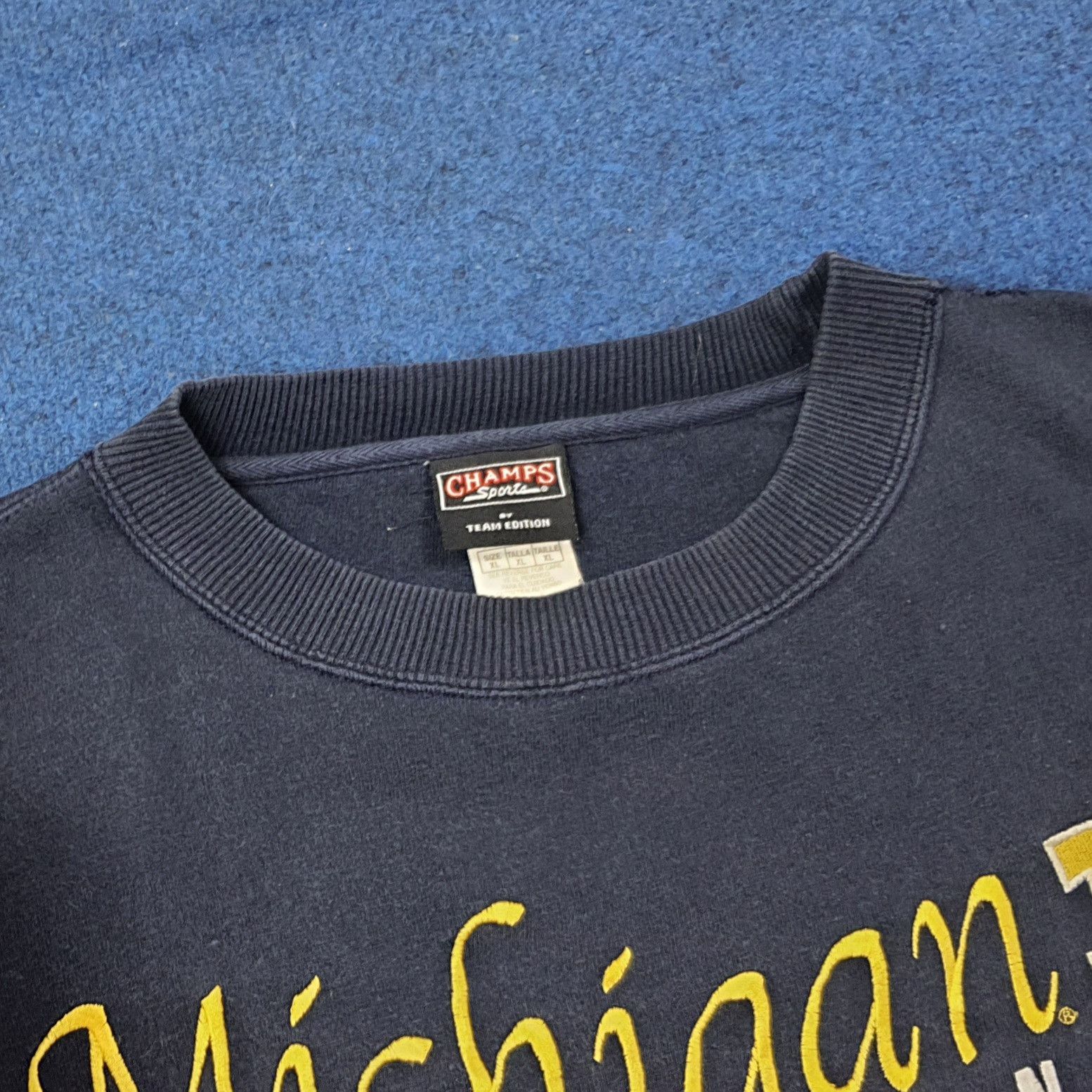 Champs Sport Vintage Michigan Wolverines Football Team Sweatshirt C253N9 Size US XXL / EU 58 / 5 - 4 Thumbnail