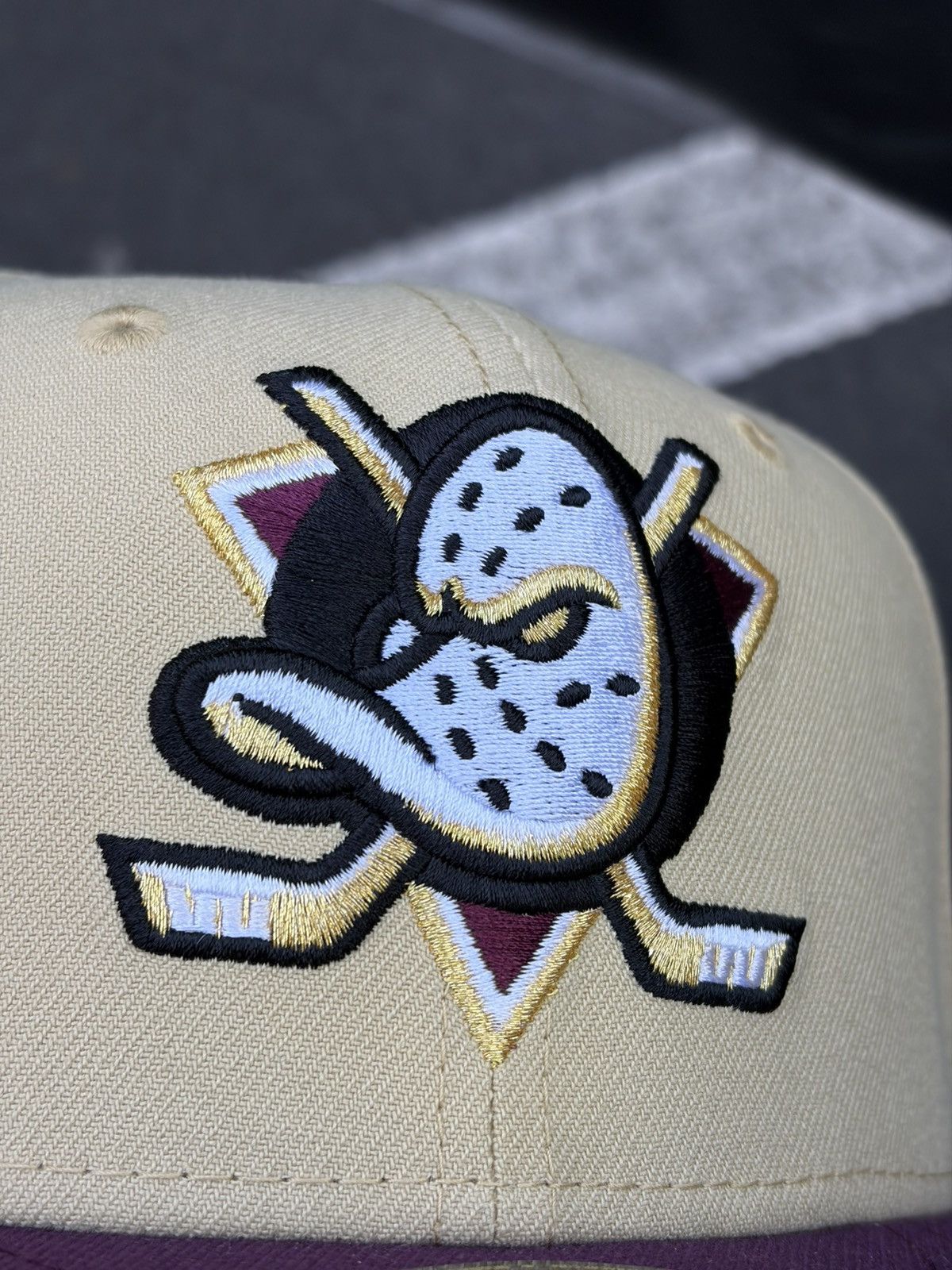 Topperz Two tone Anaheim Ducks size 7 1/4 Size ONE SIZE - 5 Thumbnail