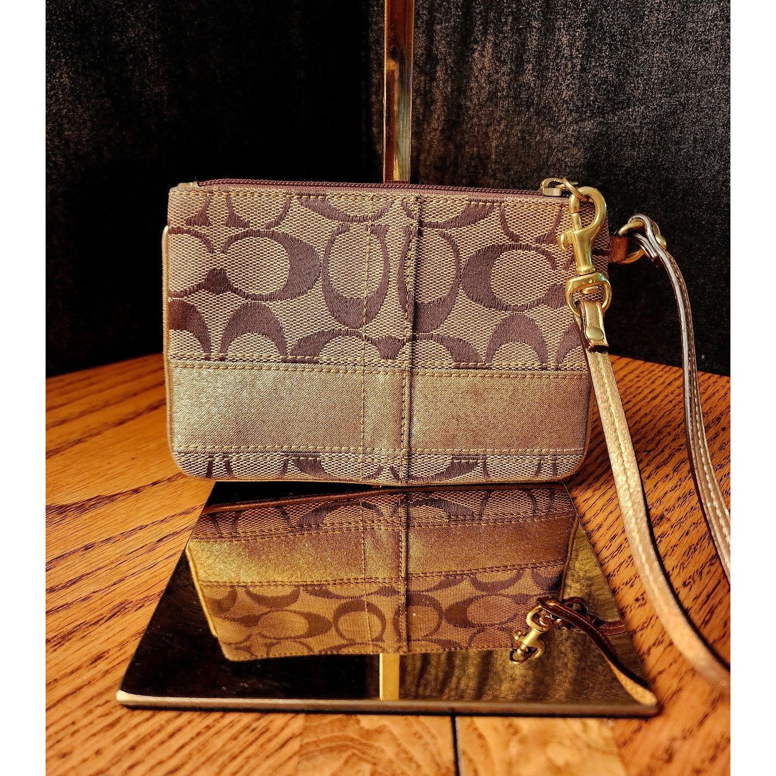 Coach Coach Brown Signature Wristlet Coin Purse Size ONE SIZE - 3 Thumbnail