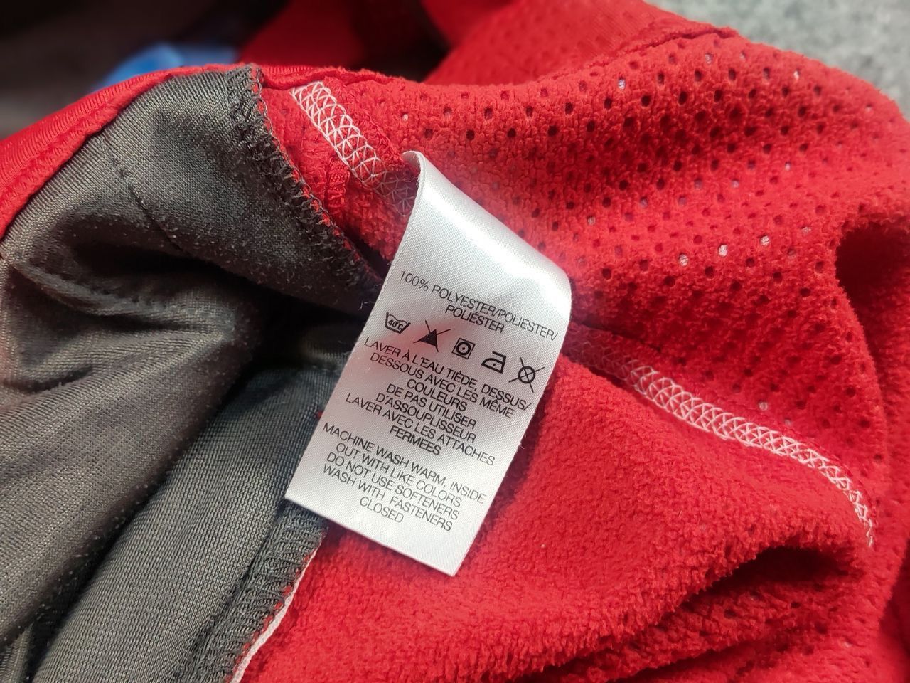 Salomon Vintage Salomon Acti Logo Zip Red Fleece Long sleeve Size US L / EU 52-54 / 3 - 17 Thumbnail