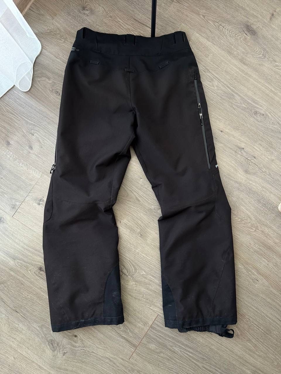 Patagonia × Vintage Vintage Patagonia Outdoor Black Ski Pants Size 28" / US 6 / IT 42 - 12 Thumbnail