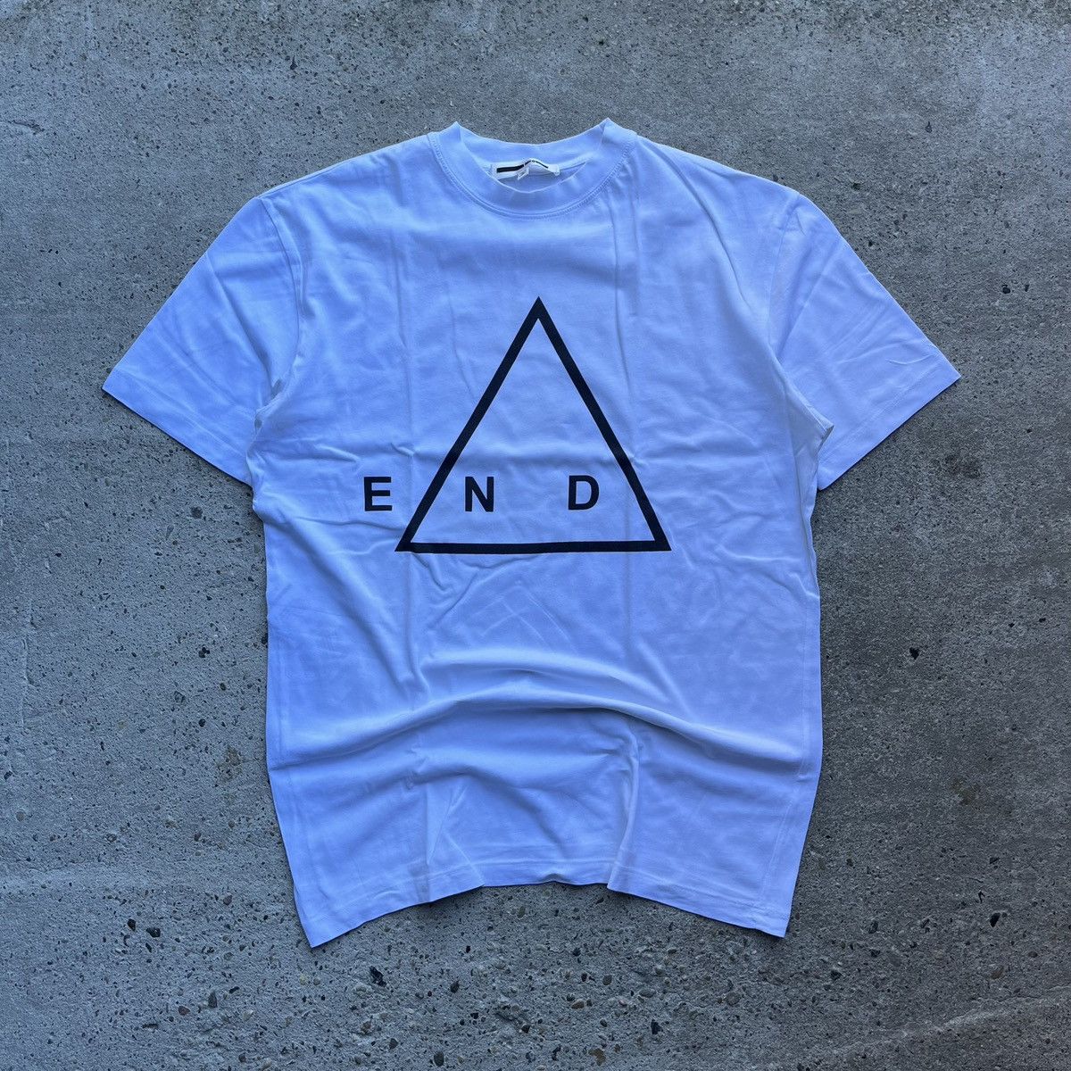 Alexander McQueen × END. McQ Alexander McQueen x END. Graphic T-shirt Size US S / EU 44-46 / 1 - 1 Thumbnail