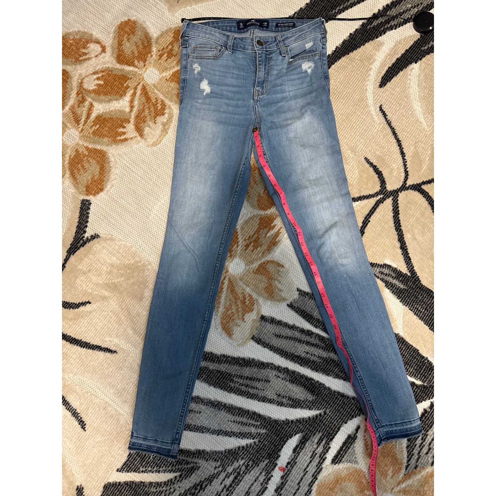 Hollister Hollister Women's Light Blue Jean Midrise super Skinny size Size 26" / US 2 / IT 38 - 2 Thumbnail