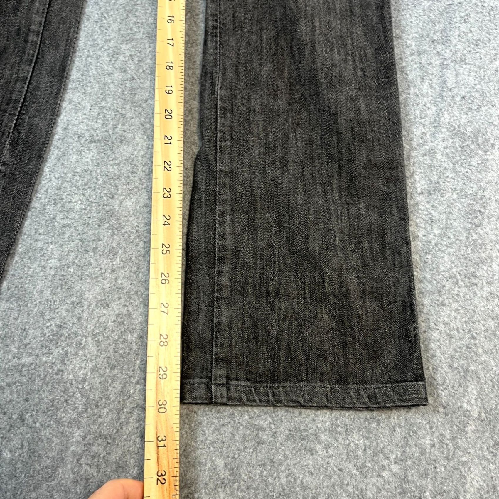 Vintage Armani Jeans Jeans Straight 28 Charcoal Grey Stretch Chambray Sequins Women 28 Denim Cotton Elastane Lyocell Regular 5-Pocket Mens Womens Size 28" / US 6 / IT 42 - 4 Thumbnail