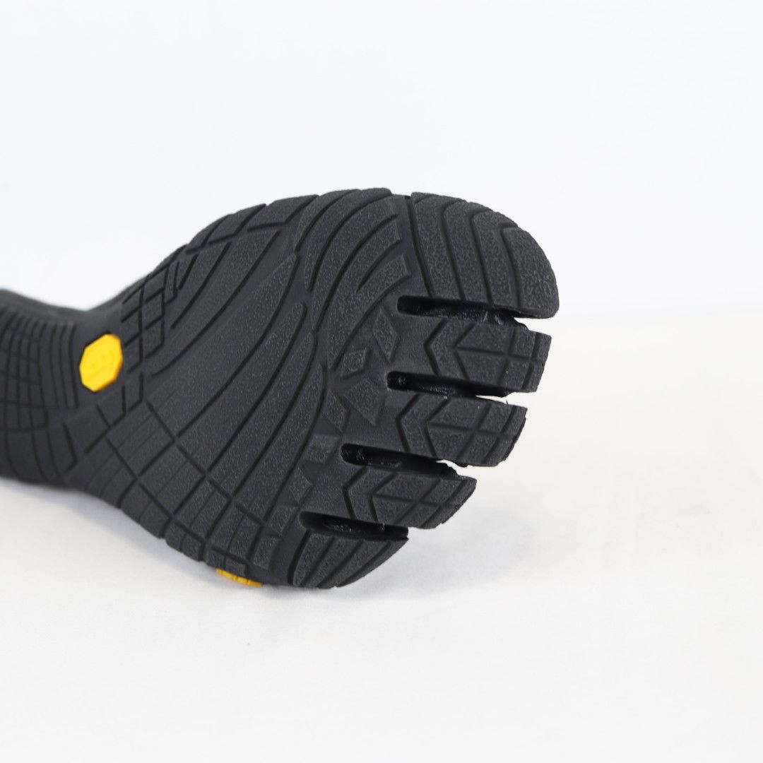 Balenciaga o1rshd1 Flex Five Toe Socks Boots in Black Size US 8 / EU 41 - 8 Thumbnail