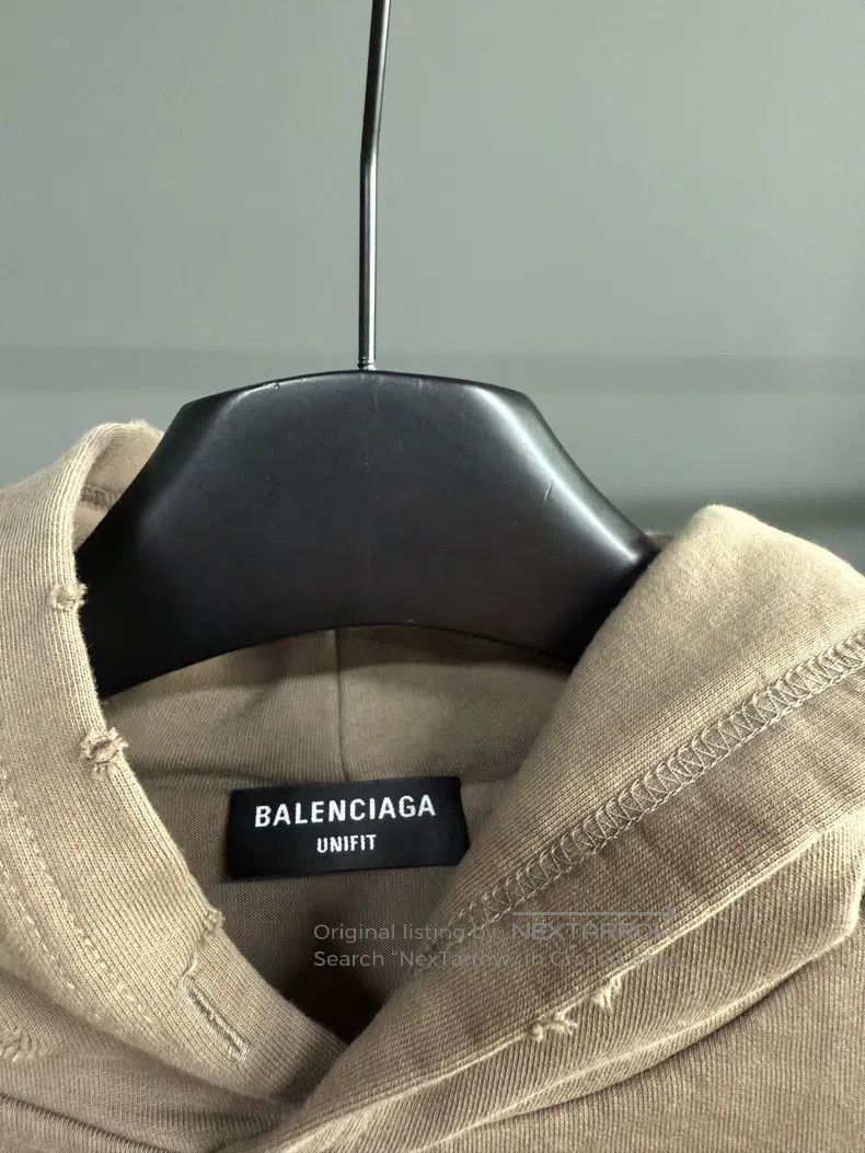 Balenciaga Balenciaga Letter Logo print ripped hoodie Size US XXS / EU 40 - 3 Thumbnail
