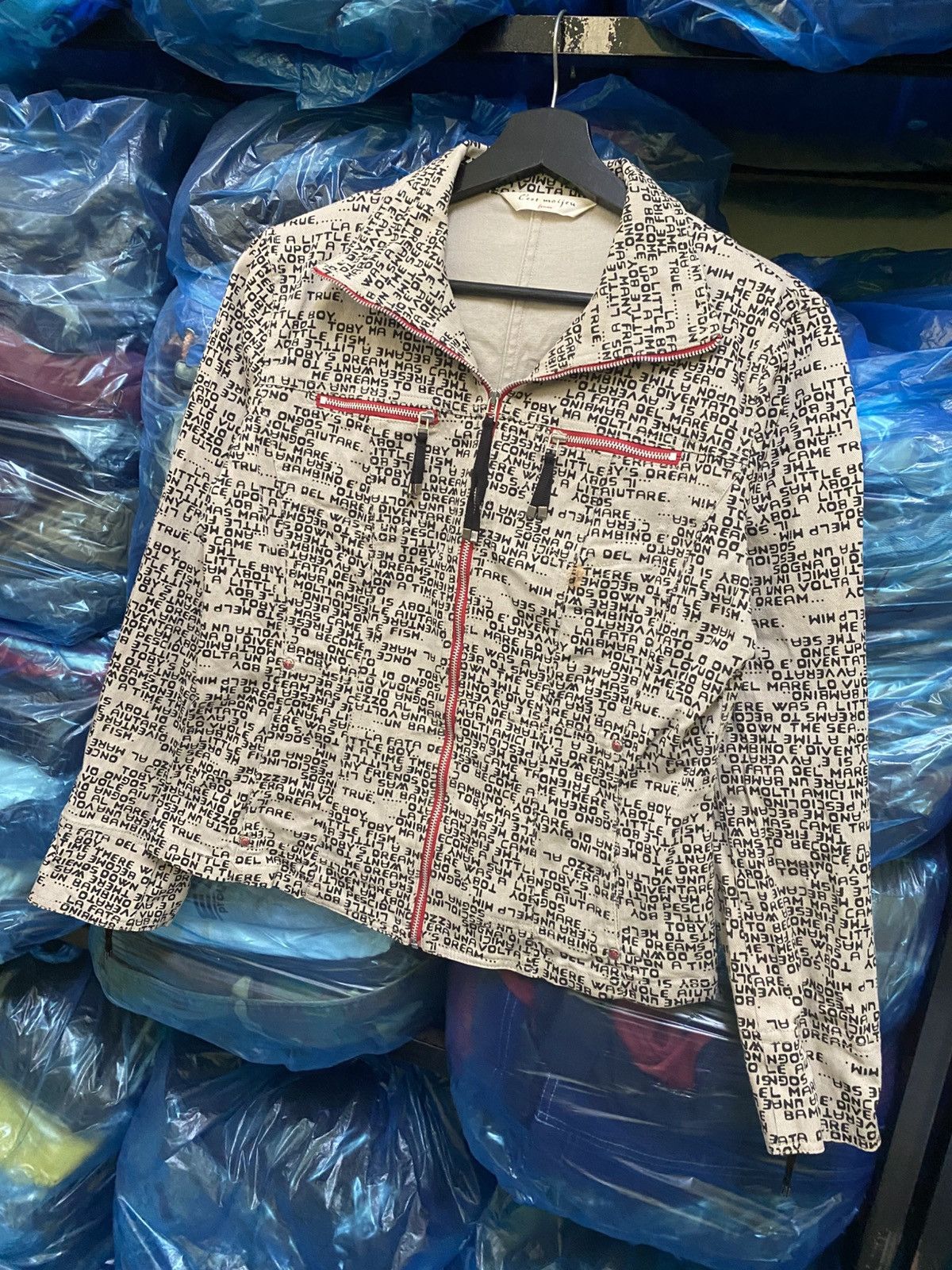 Vintage Vintage C’est moi jeu femme Text Print Jacket Red Zippers Size M / US 6-8 / IT 42-44 - 4 Thumbnail