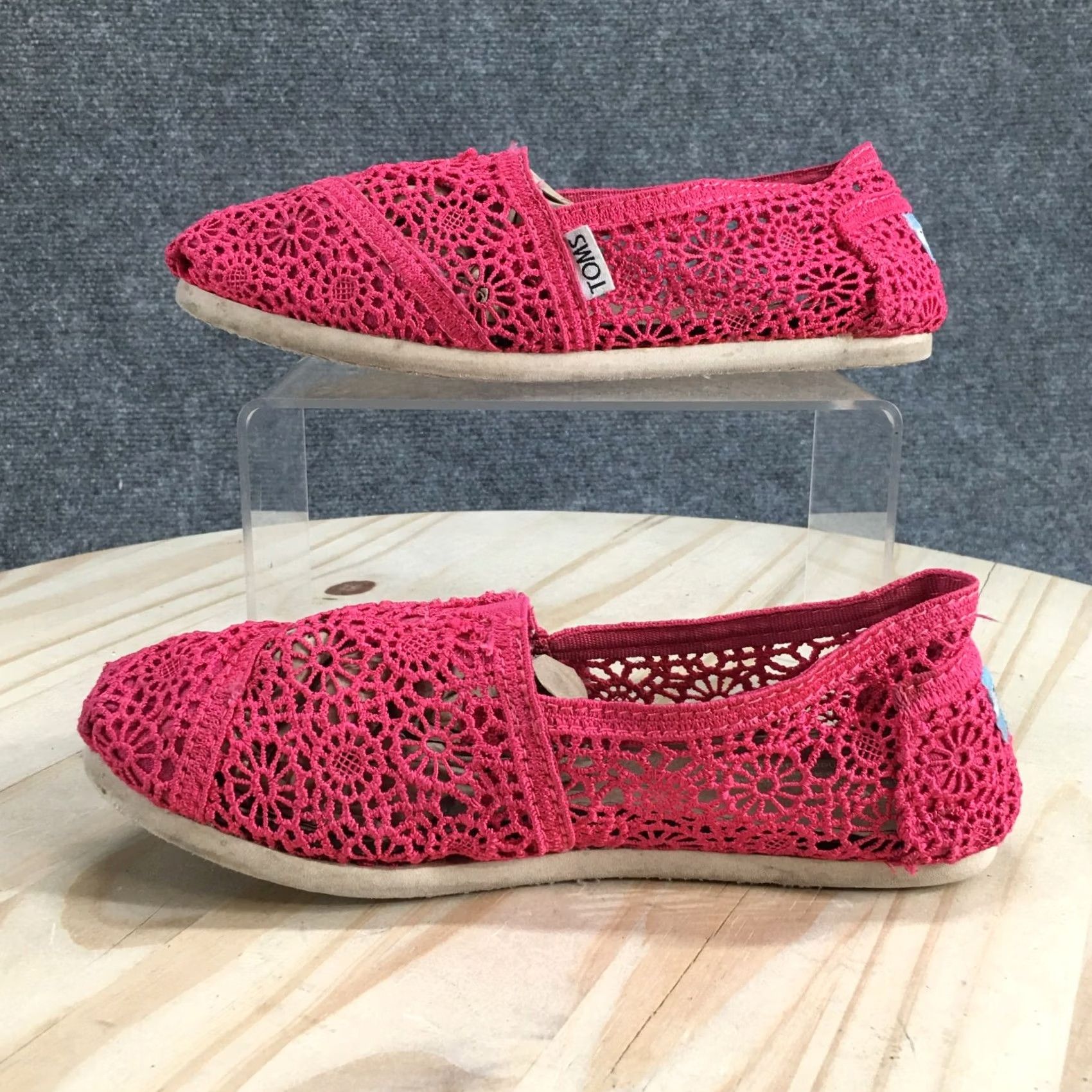 Toms TOMS Loafer Womens 6 Pink Classic Floral Crochet Slip On Flats Casual Comfort Size US 6 / IT 36 - 2 Thumbnail