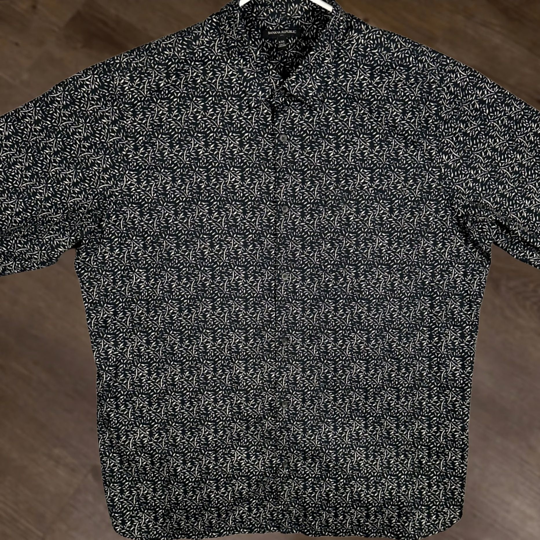 Banana Republic Banana Republic Shirt Mens 2XL Black Leaf Print Button Up Casual Long Sleeve EUC Size US XXL / EU 58 / 5 - 1 Thumbnail
