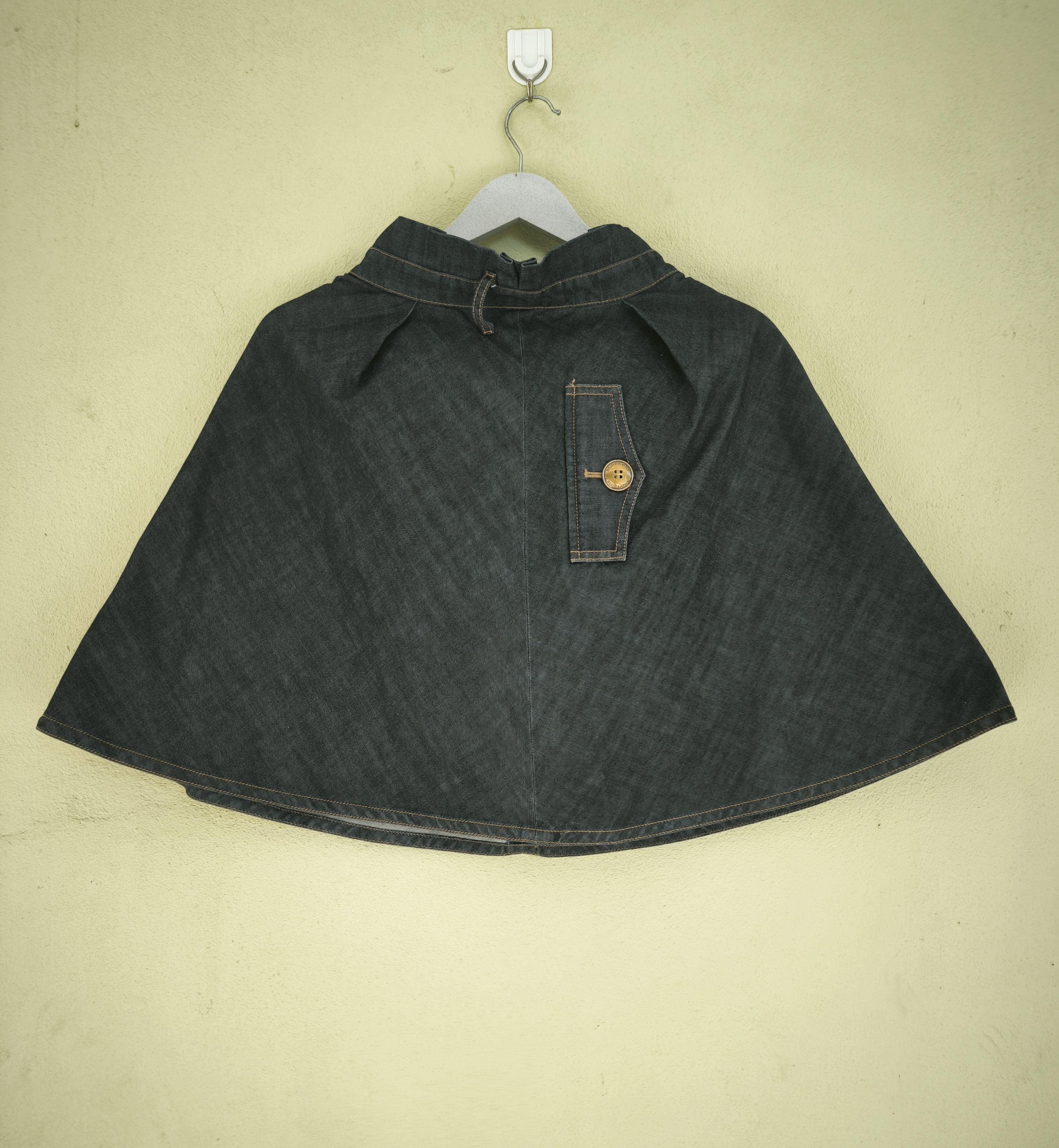 Burberry BURBERRY Blue Label denim skirt Size 26" / US 2 / IT 38 - 6 Thumbnail