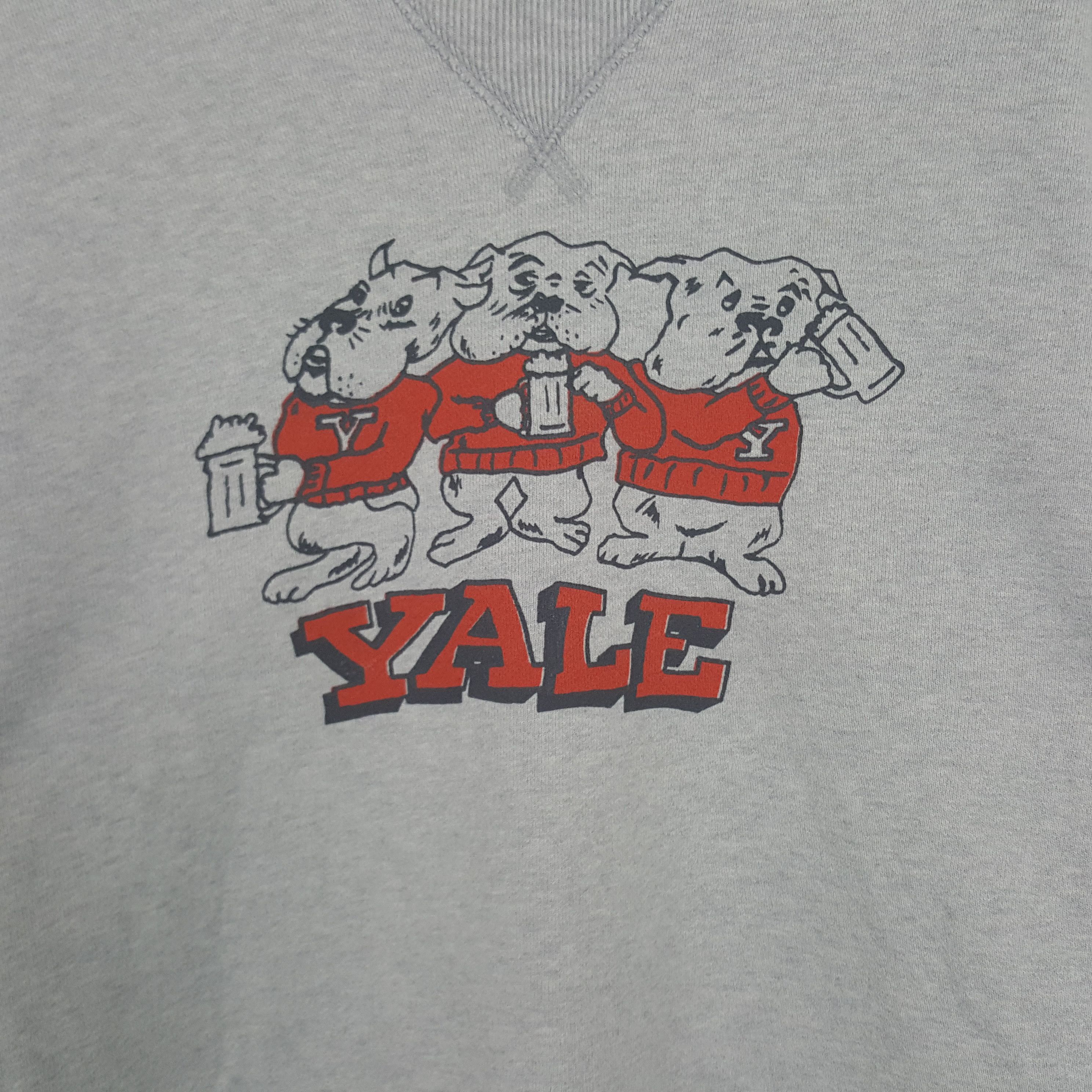 Vintage Vintage Yale Sweatshirt Size US L / EU 52-54 / 3 - 2 Thumbnail