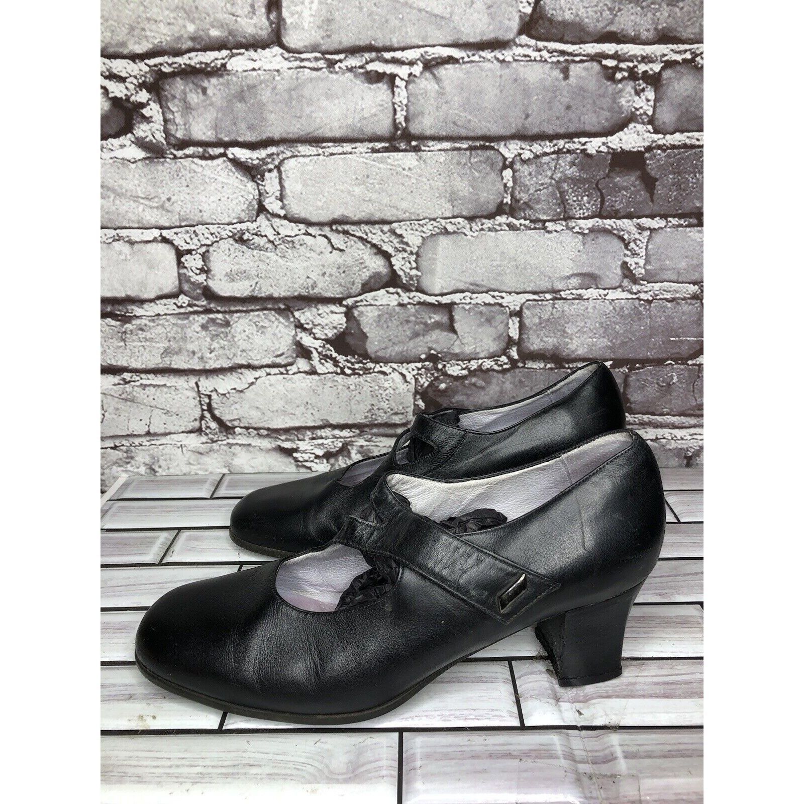 Beautiful Ful BeautiFeel Black Leather MaryJane Comfort Casual Pump Heels Size US 8.5 / IT 38.5 - 13 Thumbnail