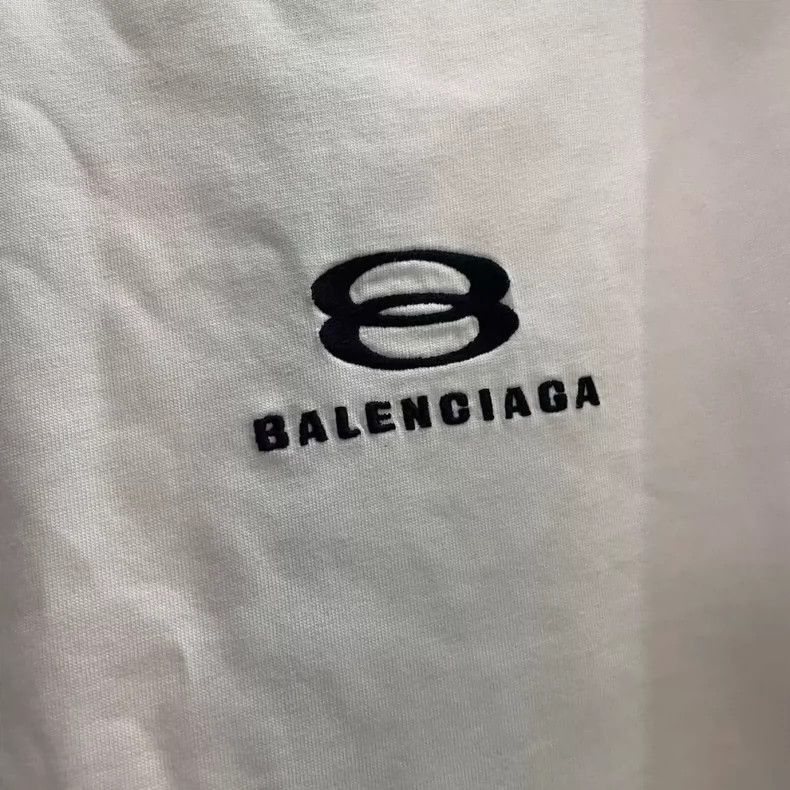 Balenciaga Balenciaga 24 new chest logo neckline embroidered short sle Size US M / EU 48-50 / 2 - 3 Thumbnail