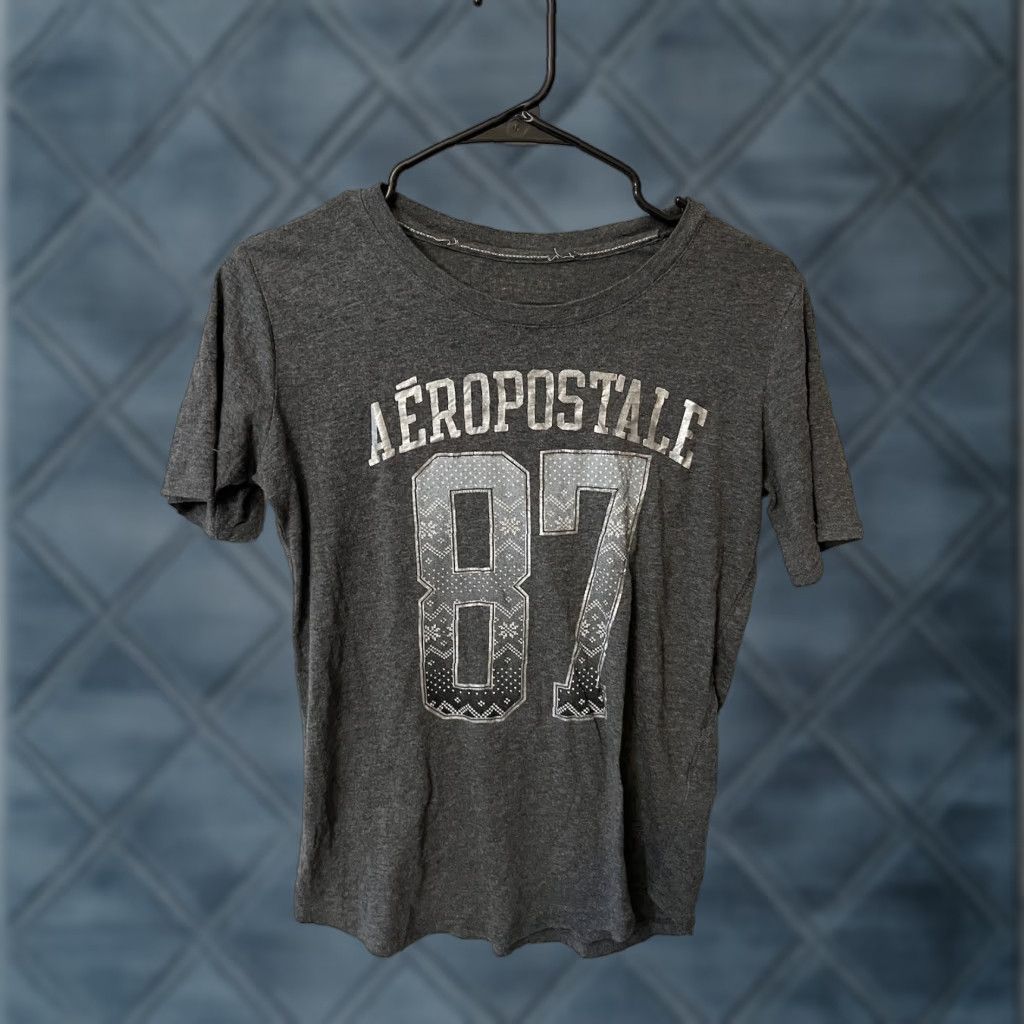Vintage VINTAGE Aero Aeropostale T-Shirt Gray Crew Neck Short Sleeve Women S Small Graphic Logo 90s Mens Womens Size S / US 4 / IT 40 - 1 Thumbnail
