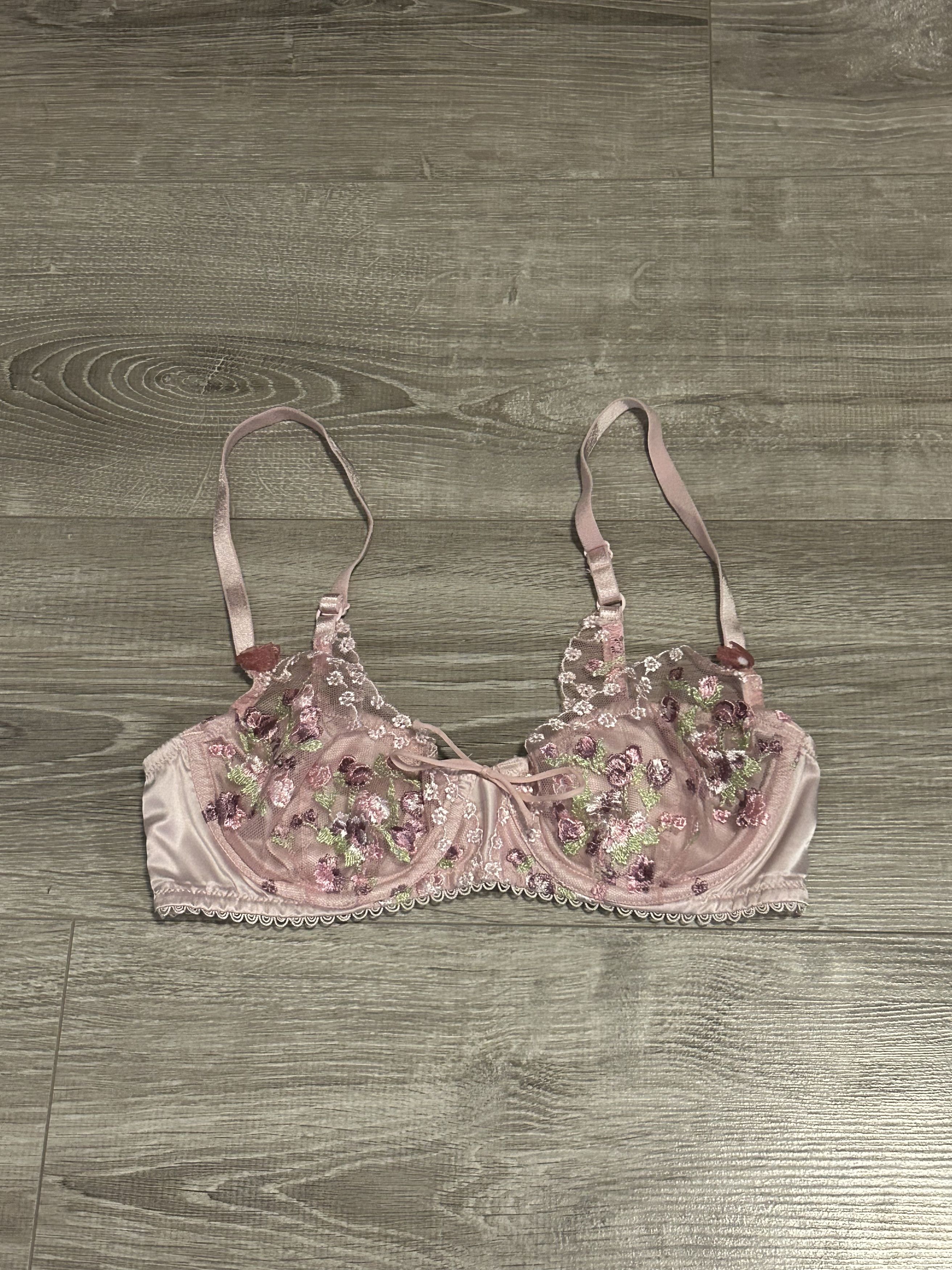 For Love & Lemons For Love & Lemons Lavender Fields Embroidery Bra Pink Size ONE SIZE - 3 Thumbnail