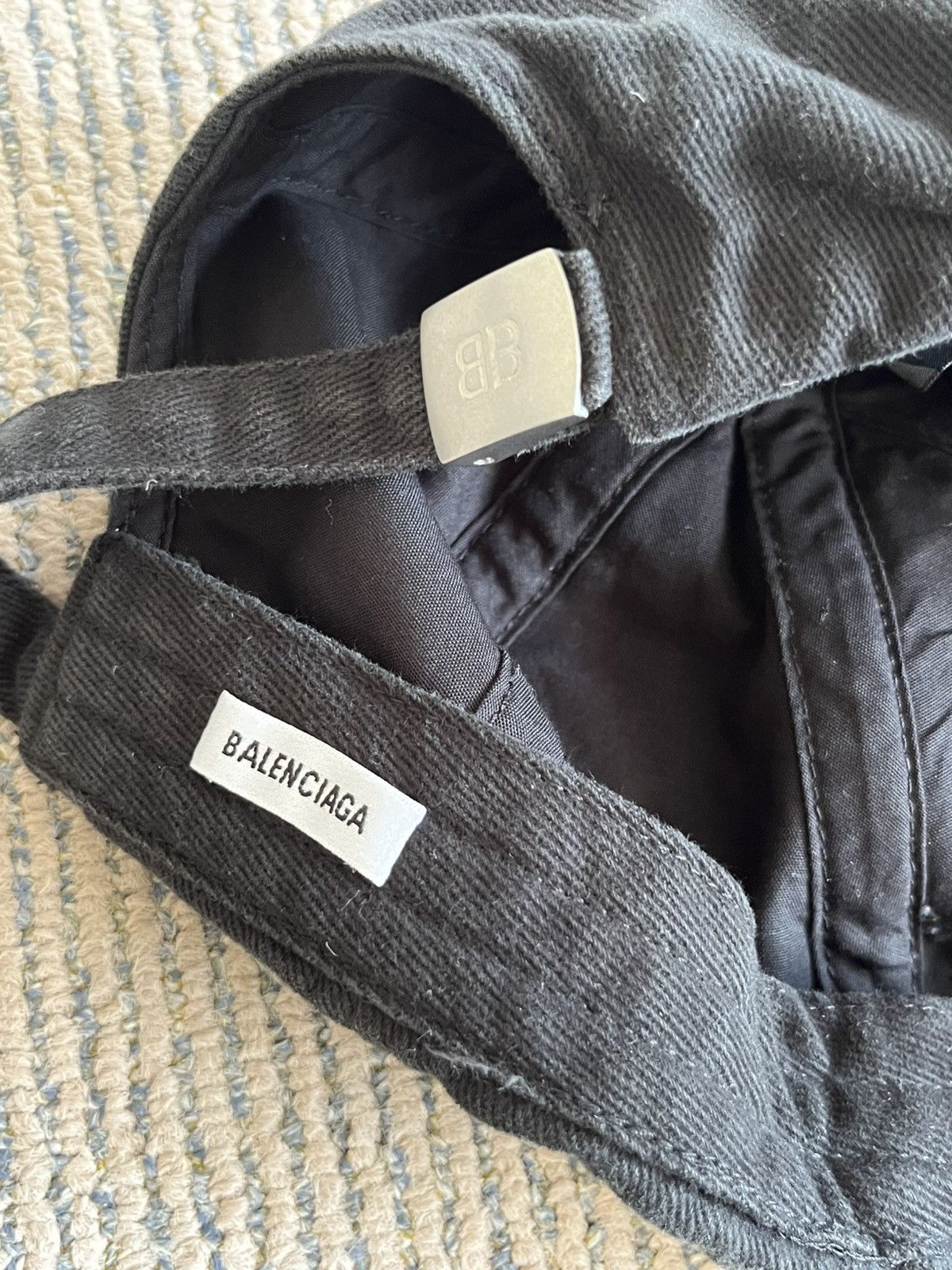Balenciaga Cities Beijing Distressed Cap Size ONE SIZE - 3 Thumbnail