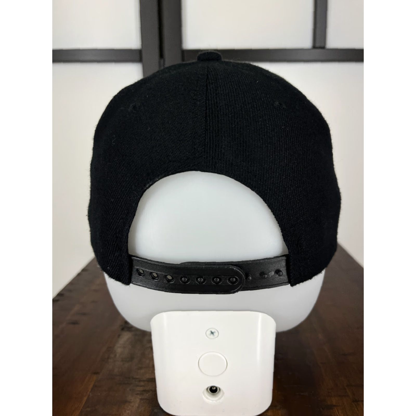 Vintage Unbranded Hat Cap Snap Back Adult One Size Black Embroidered Paisley Polyester Size ONE SIZE - 6 Thumbnail