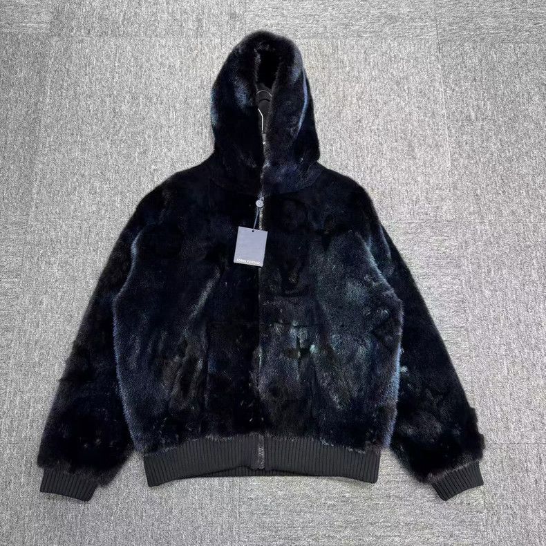Louis Vuitton louis vuitton Dark stripe presbyopic mink jacket 2501-Next Size US M / EU 48-50 / 2 - 1 Thumbnail