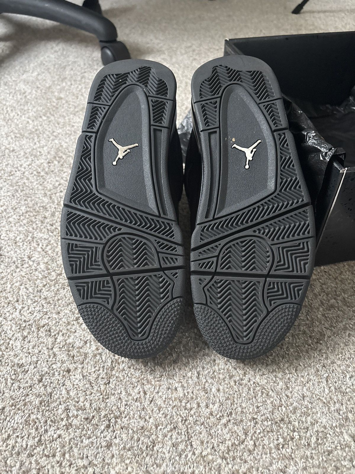 Jordan Brand 2020 Jordan 4 Black Cats Size US 8.5 / EU 41-42 - 3 Thumbnail