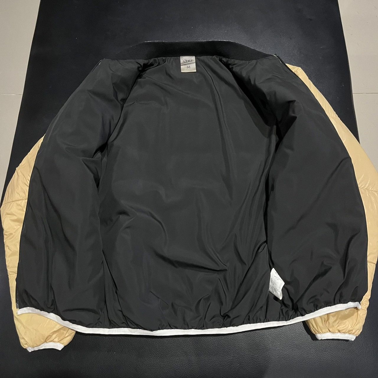Japanese Brand LYFT Light Weight Warm Nylon Jacket Beige Size US M / EU 48-50 / 2 - 9 Thumbnail
