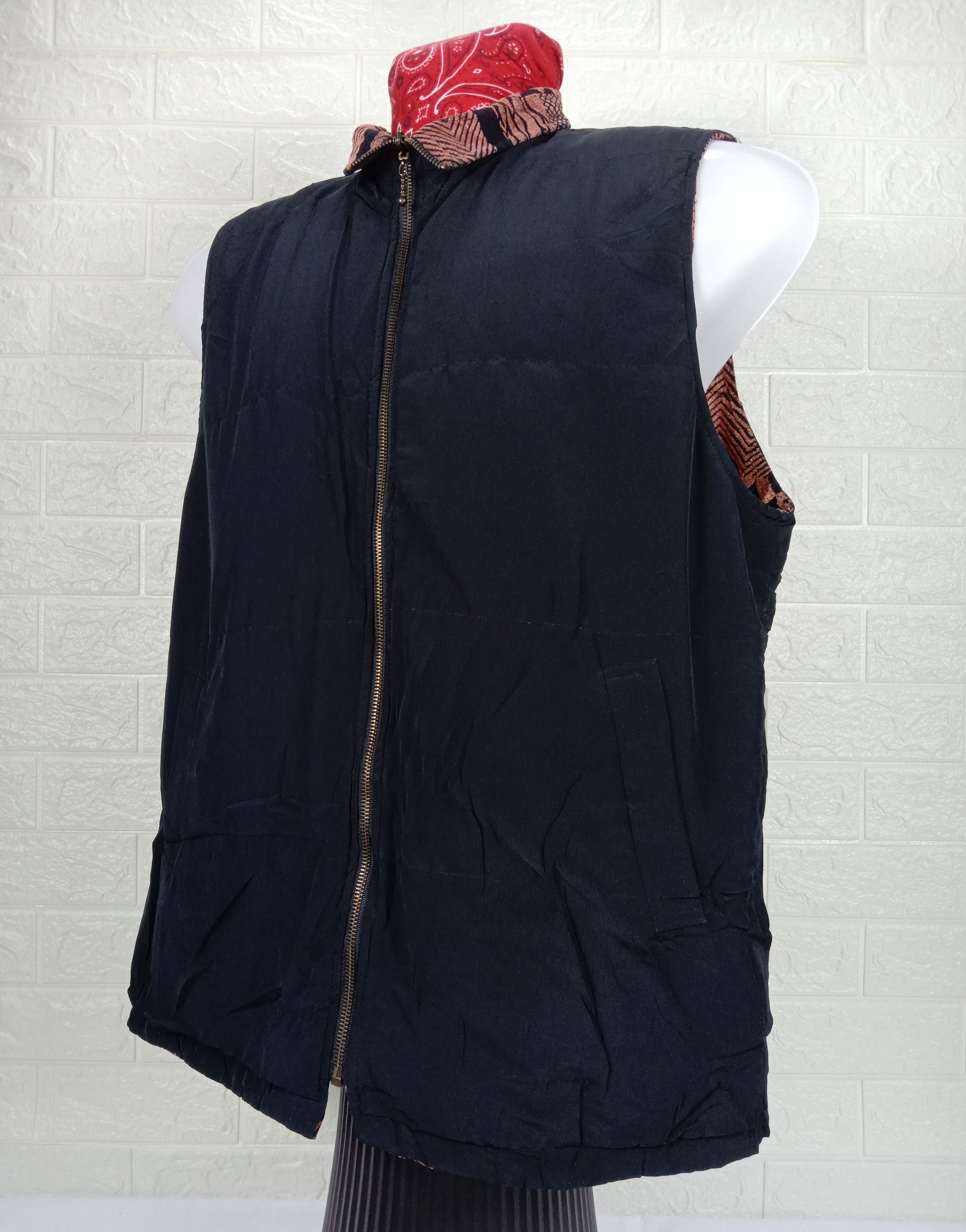 Japanese Brand Vintage Elegance Fashion Stylish Reversible Vest Size US L / EU 52-54 / 3 - 7 Thumbnail