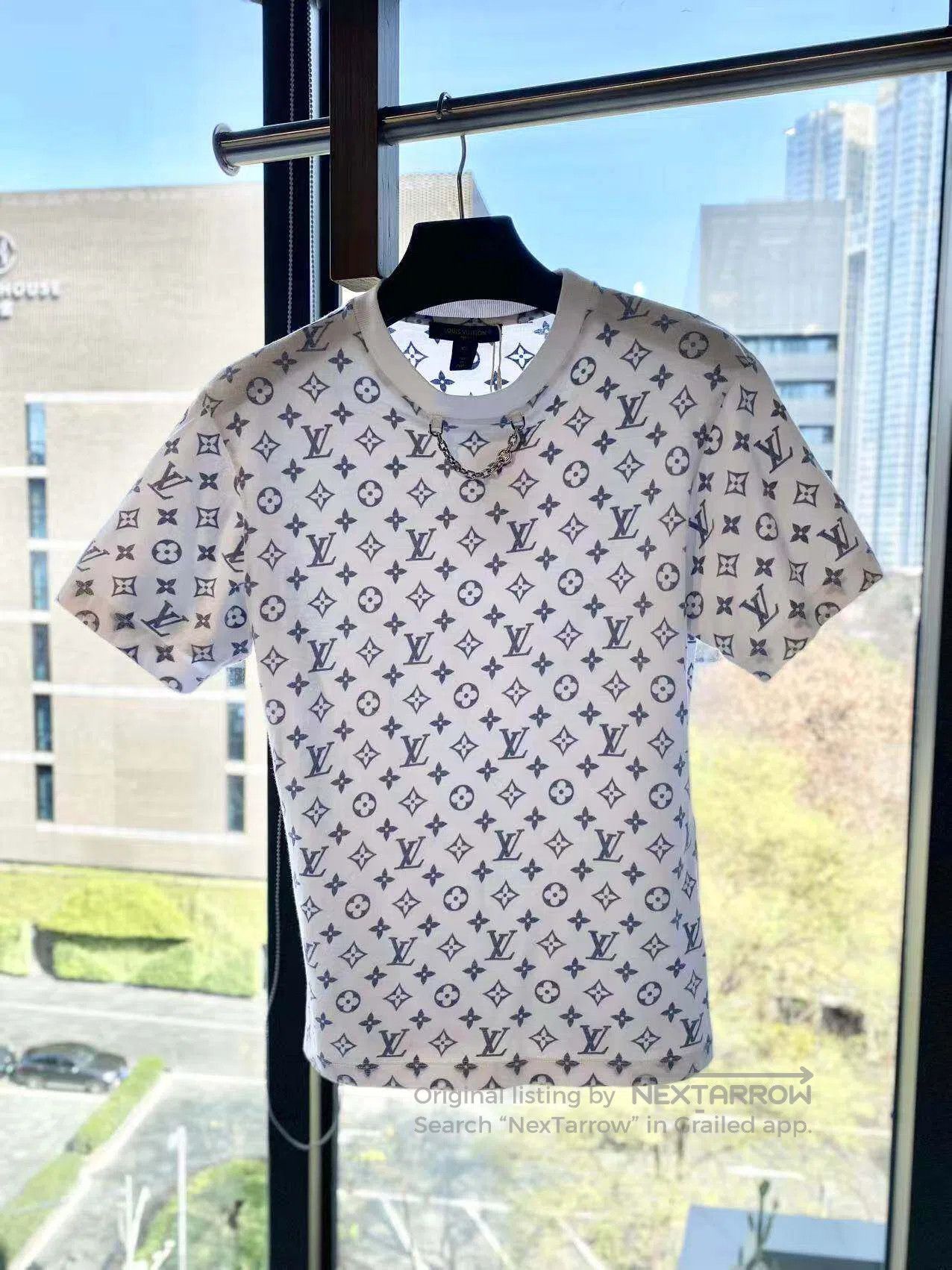 Louis Vuitton Louis Vuitton The old flowers are full of prints and short Size XS / US 0-2 / IT 36-38 - 2 Thumbnail
