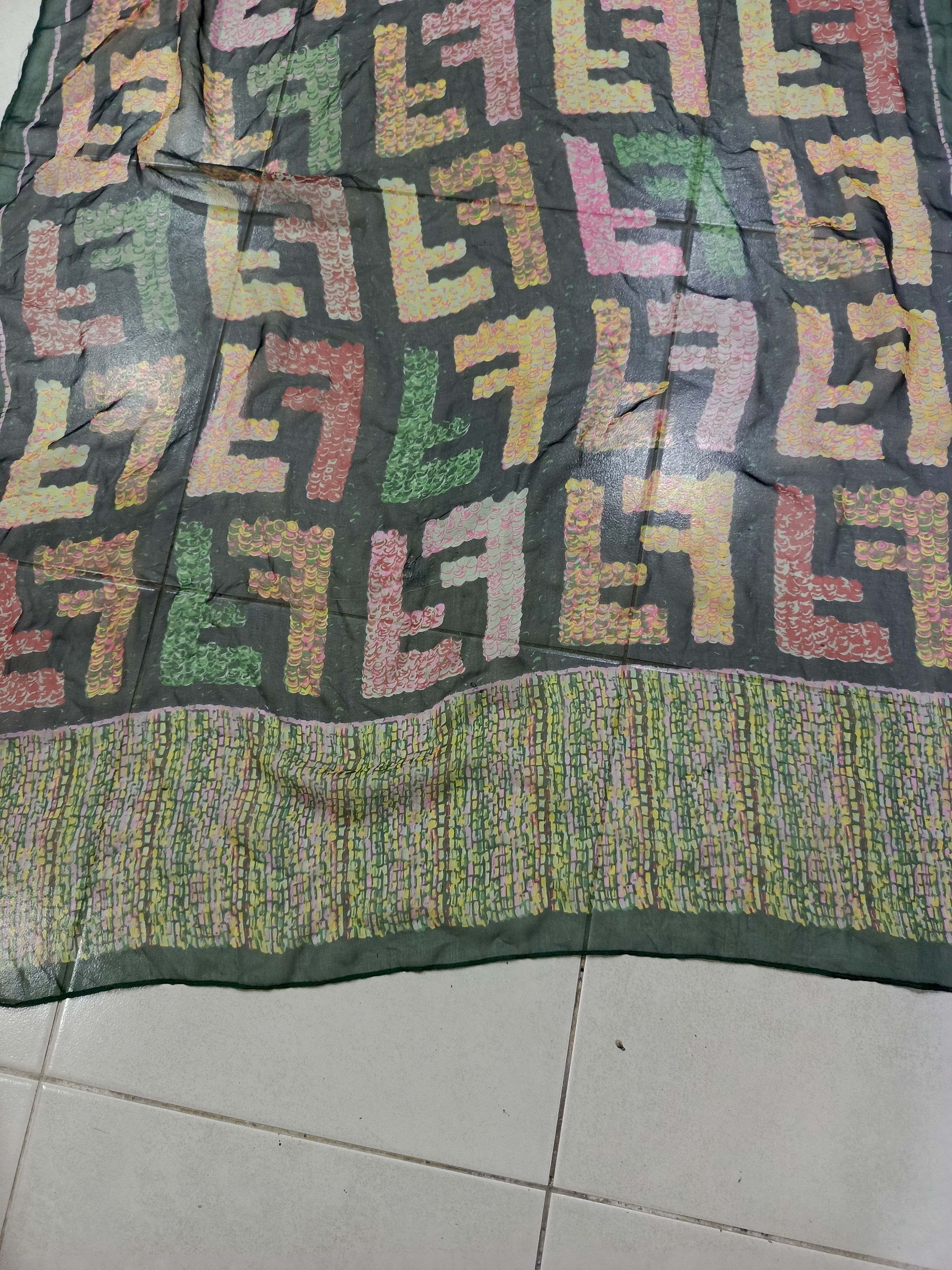 Fendi Fendi FF logo silk scarf. Size ONE SIZE - 11 Thumbnail