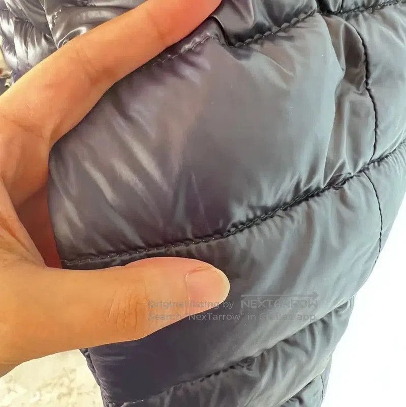 Prada Prada Men's Puffer Jacket in Deep Navy. Size US M / EU 48-50 / 2 - 9 Thumbnail
