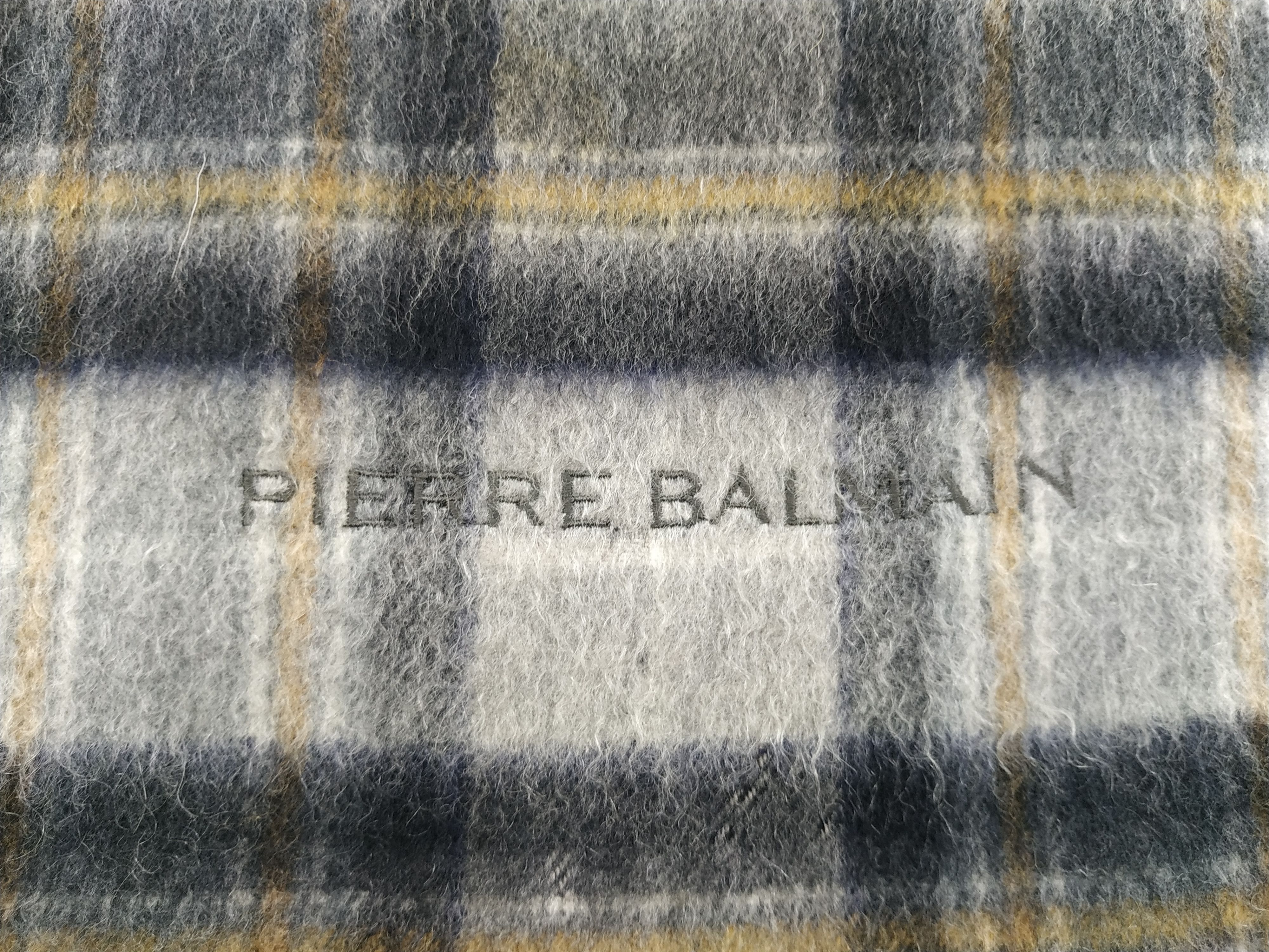 Pierre Balmain Vintage Pierre Balmain Scarf/Muffler/Neckwear MF030 Size ONE SIZE - 5 Thumbnail