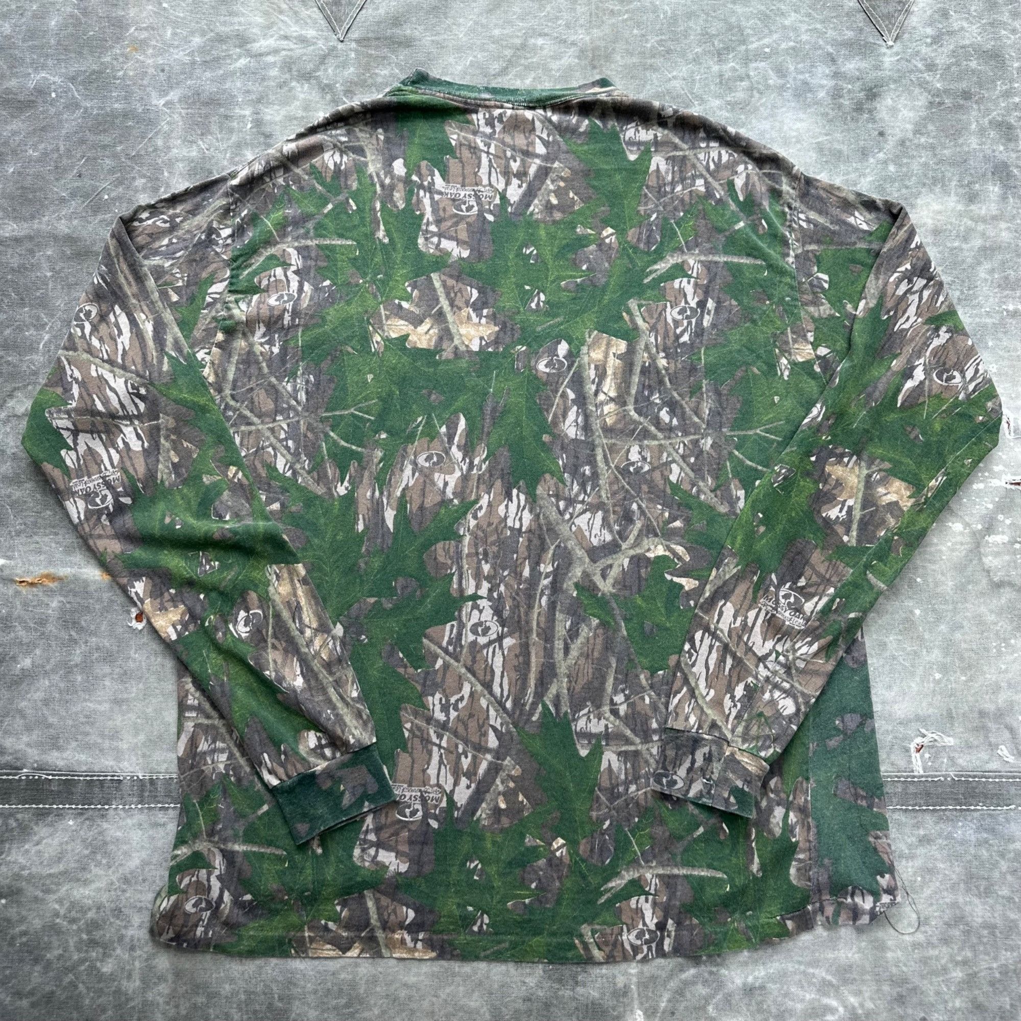 Mossy Oaks × Vintage Vintage 90s Mossy Oak Shadow Leaf Longsleeve Pocket Shirt Size US XXL / EU 58 / 5 - 2 Thumbnail