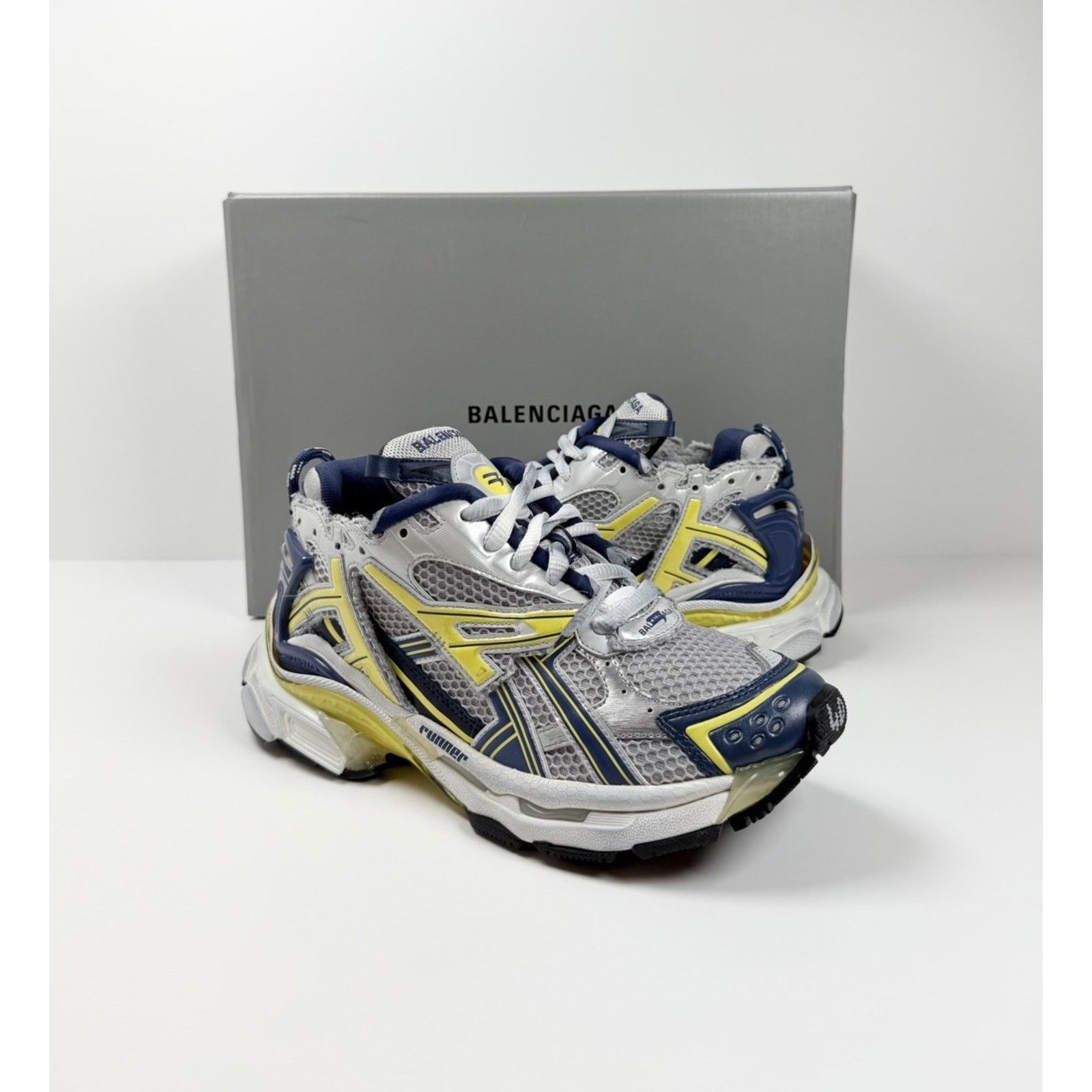 Balenciaga Size 40EU/7US - Balenciaga Runner Grey Blue Yellow NEW! Size US 7 / EU 40 - 2 Thumbnail
