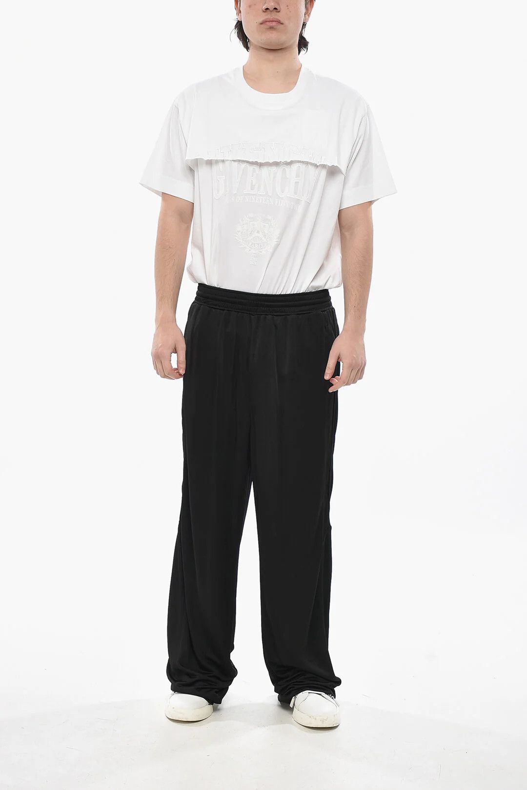Givenchy og1mm0326 Sweatpants & Joggers in Black Size US 30 / EU 46 - 4 Thumbnail