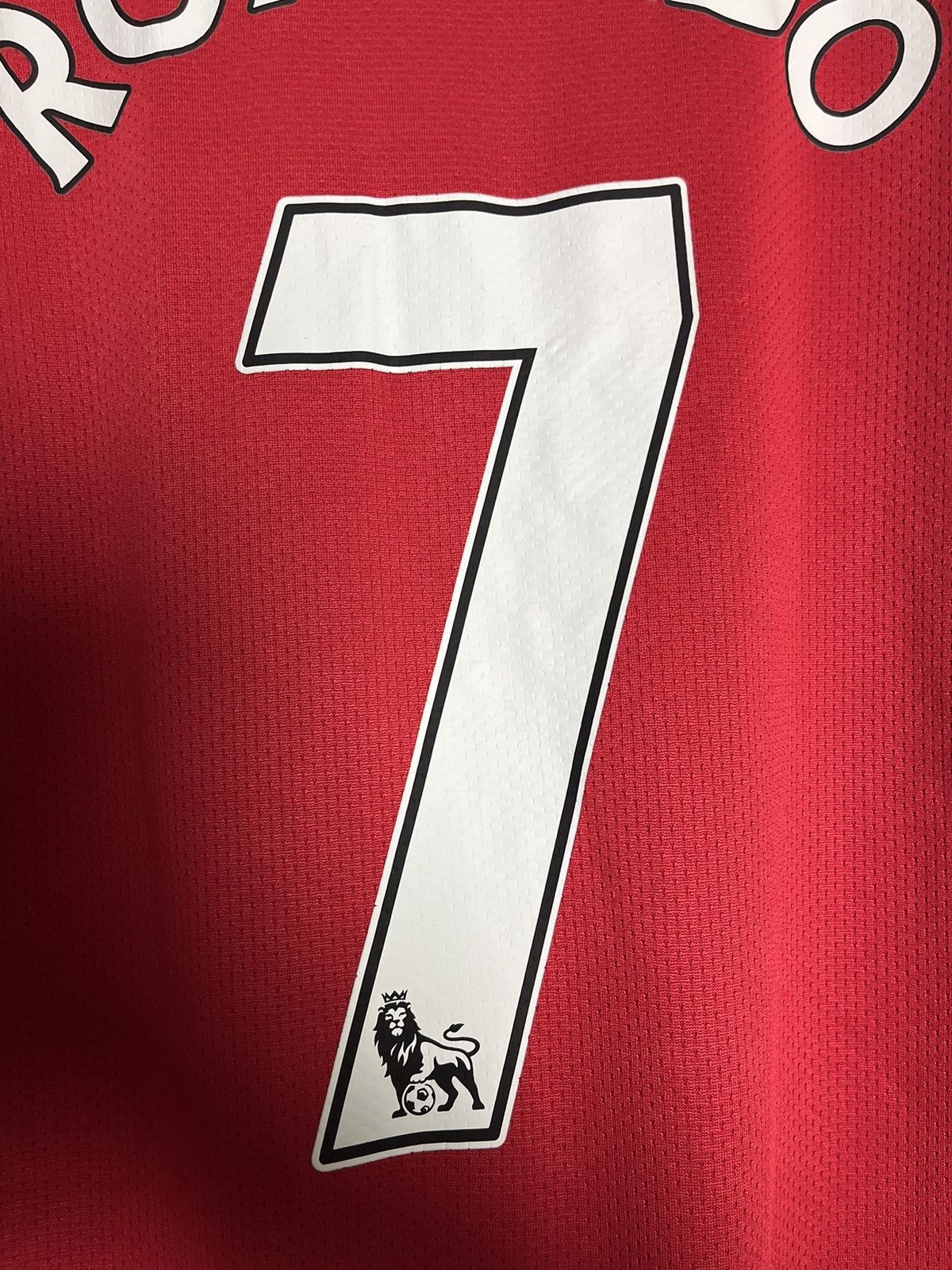 Nike Nike Cristiano Ronaldo Manchester United vintage soccer Size US M / EU 48-50 / 2 - 10 Thumbnail