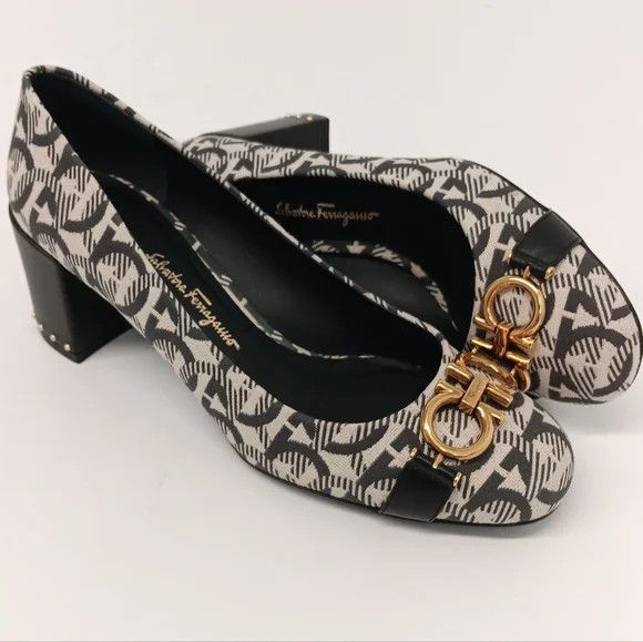 Salvatore Ferragamo Ferragamo Monochrome Canvas Garda Gancini Pumps- Size 6 Size US 6 / IT 36 - 7 Thumbnail