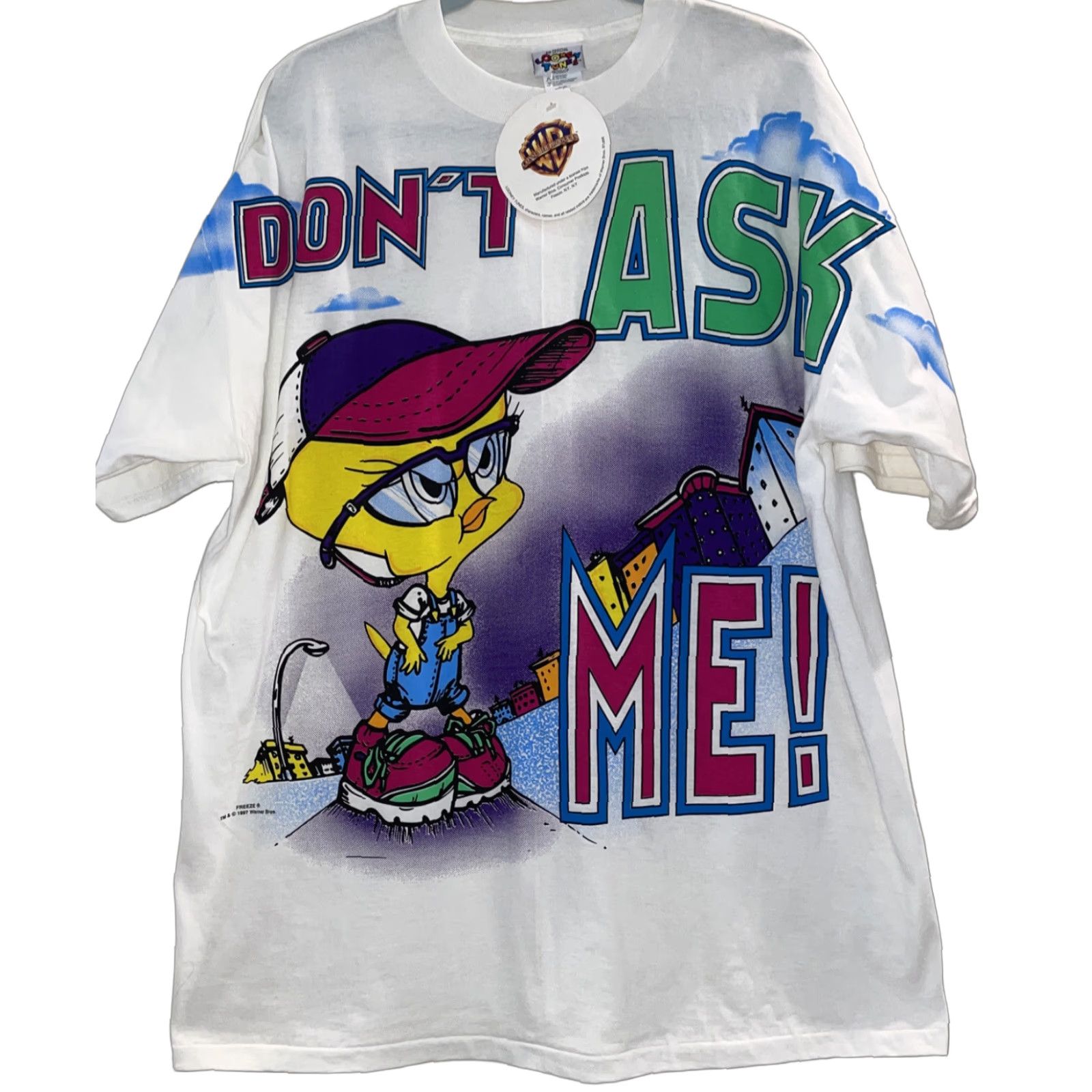 Vintage VINTAGE 1997 Looney Tunes Tweety Warner Bros FREEZE T-Shirt XL White 90s Mens Size US XL / EU 56 / 4 - 1 Thumbnail