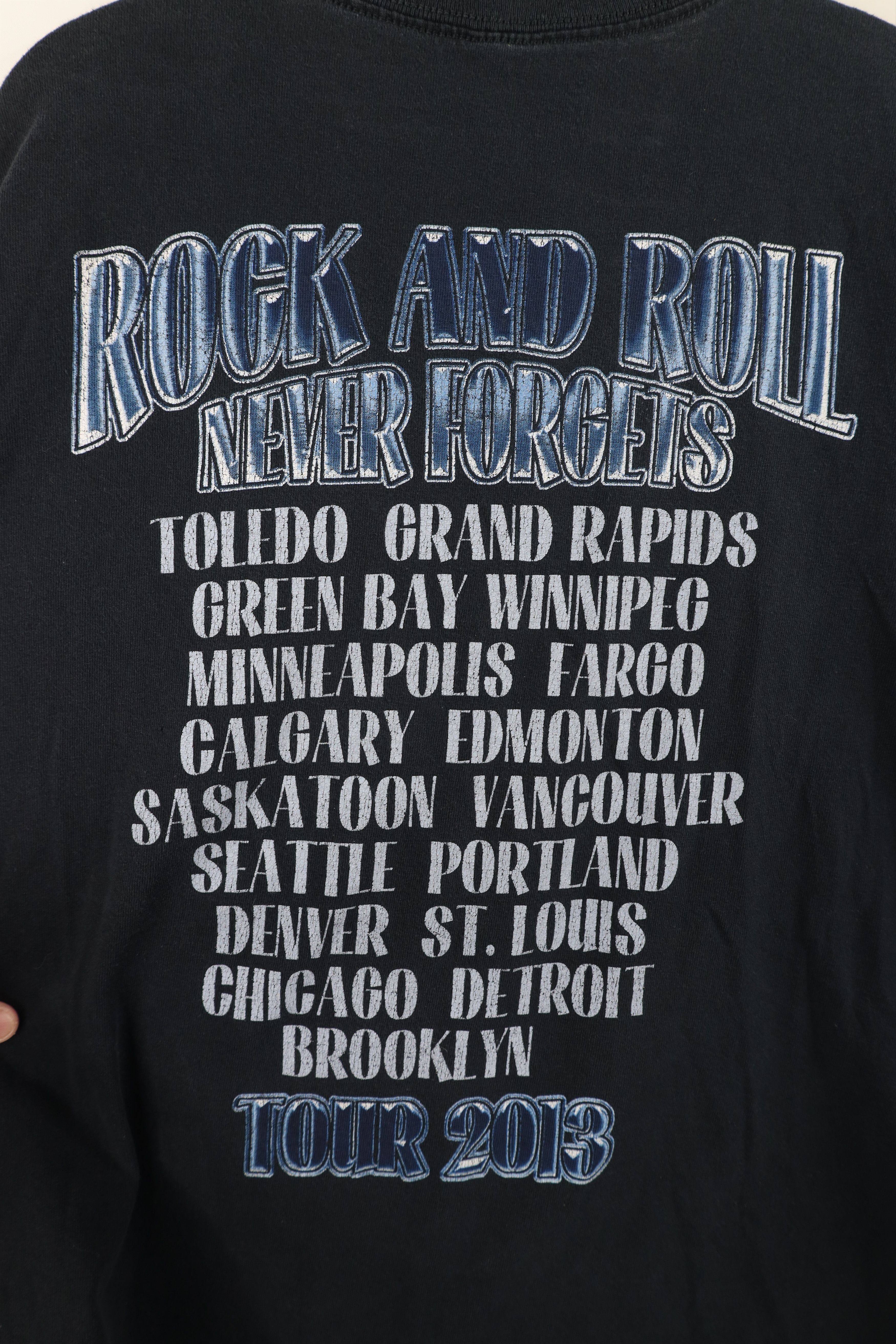 Vintage Vintage Y2K Seger and the Silver Bullet Band T-Shirt Black Size US XL / EU 56 / 4 - 12 Thumbnail