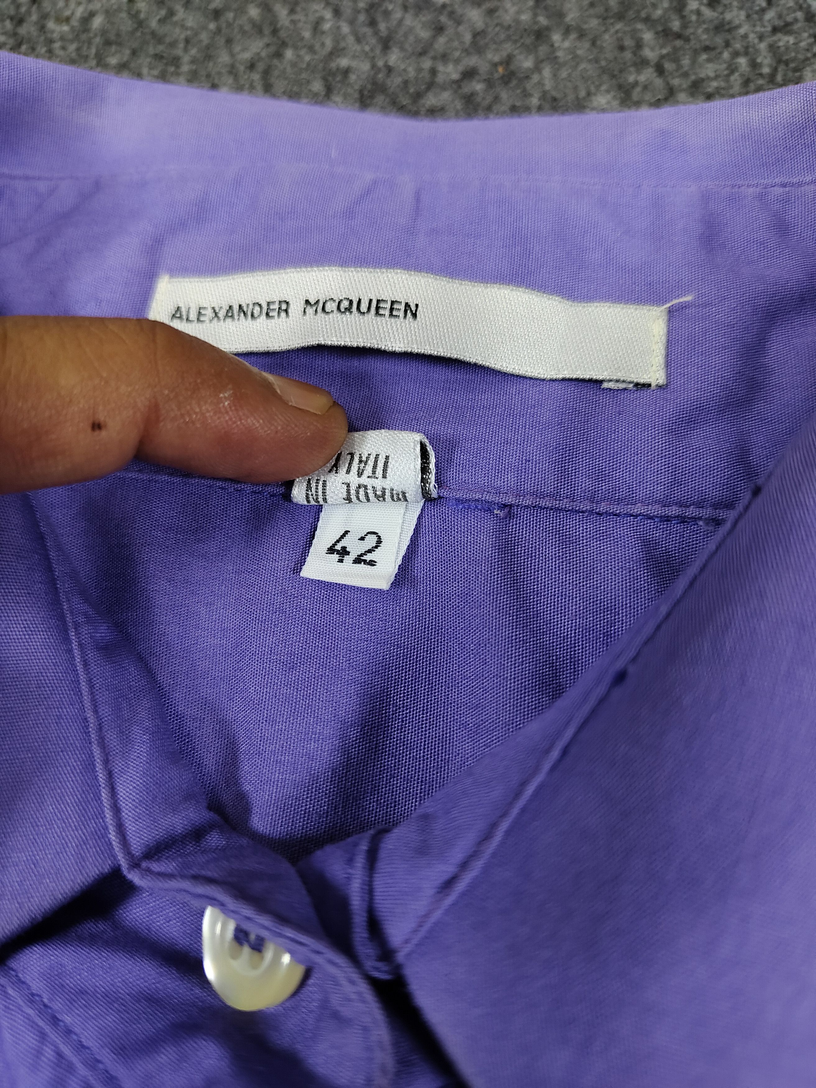 Alexander McQueen ARCHIVED- 90s Alexander McQueen 3D Shaped Bustel Shirt Size M / US 6-8 / IT 42-44 - 11 Thumbnail