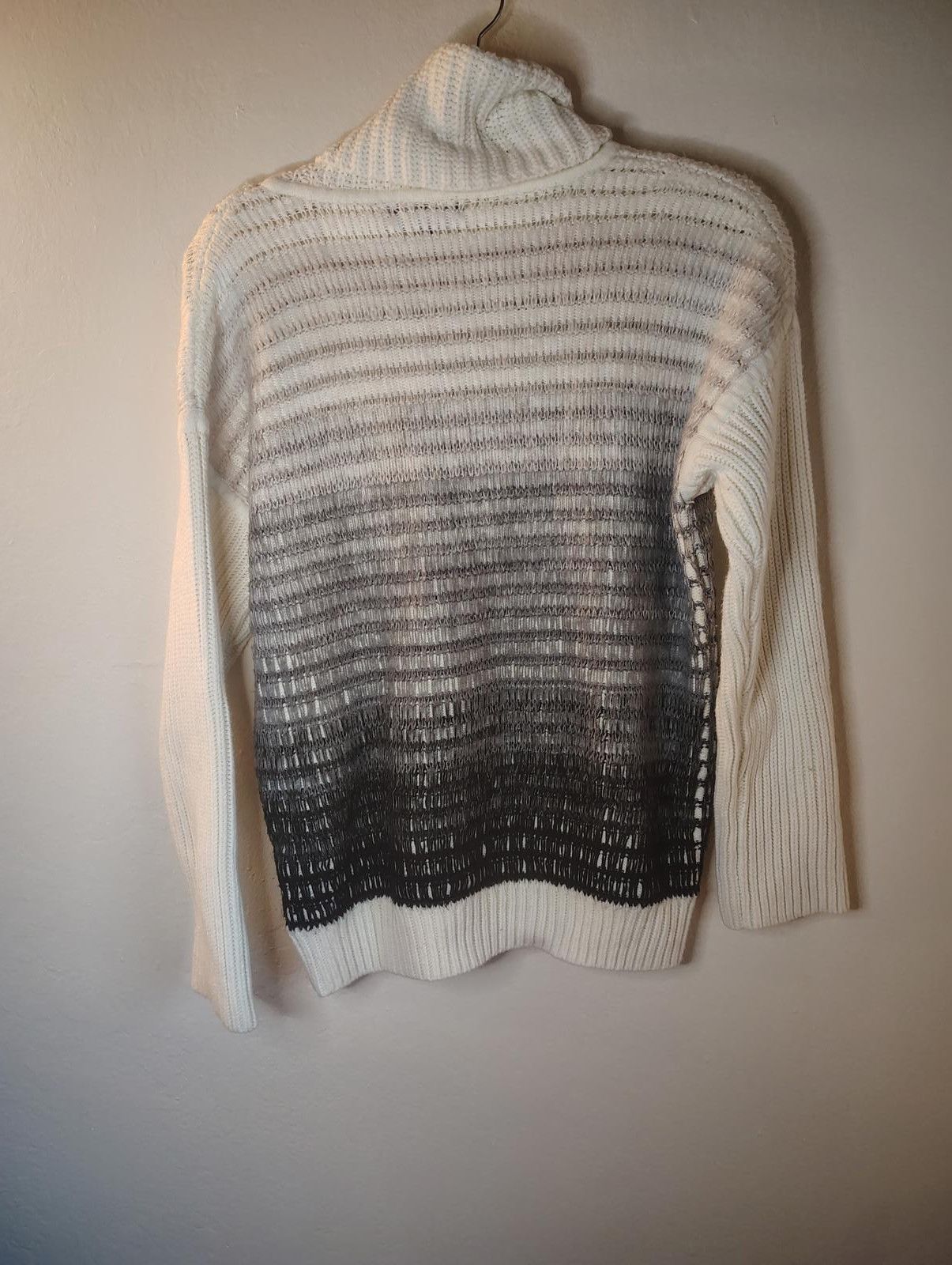 Other Fate Women's S Knit Turtle Sweater Black White Ombre Size S / US 4 / IT 40 - 2 Thumbnail