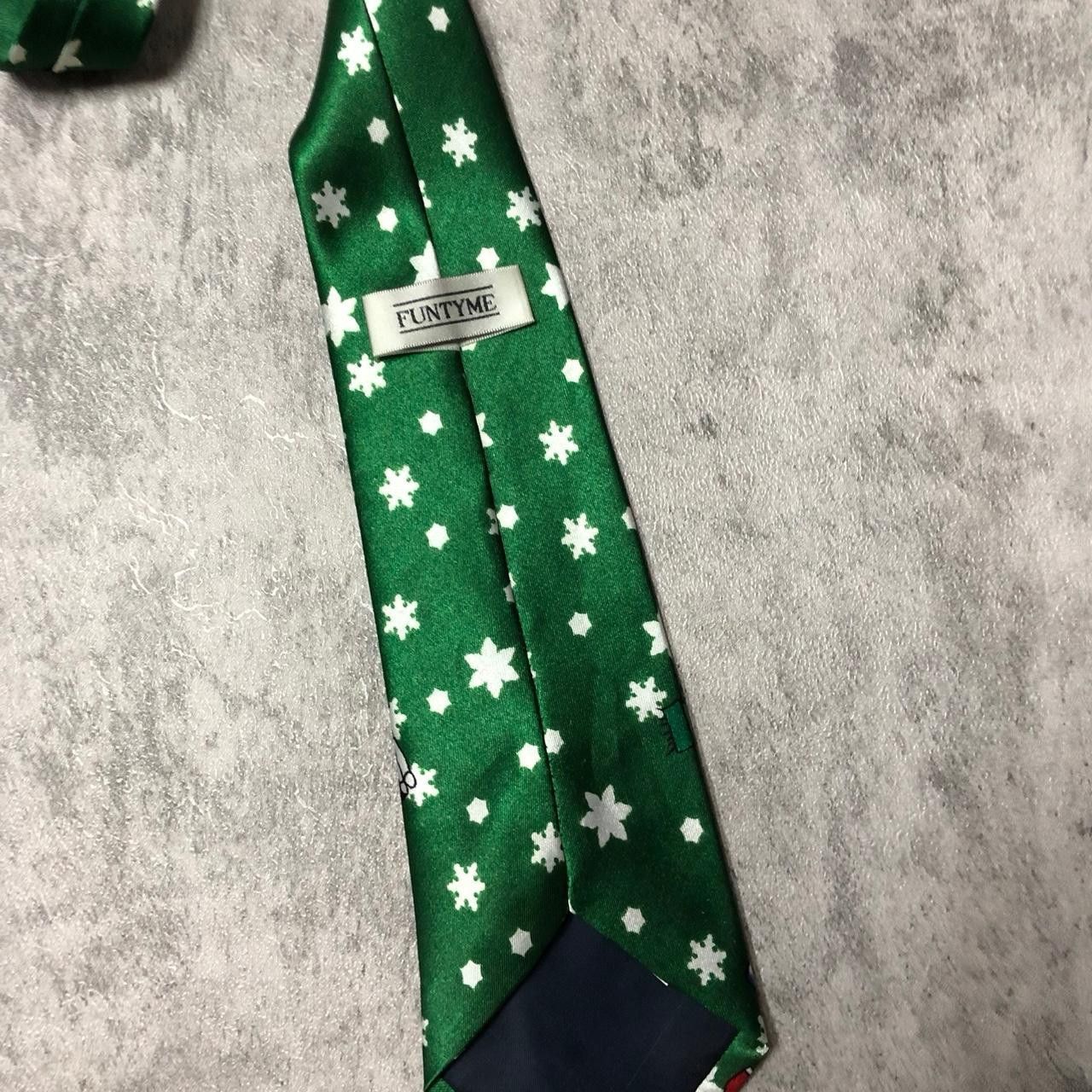 Other Green and white snowflake reindeer necktie Size ONE SIZE - 2 Thumbnail