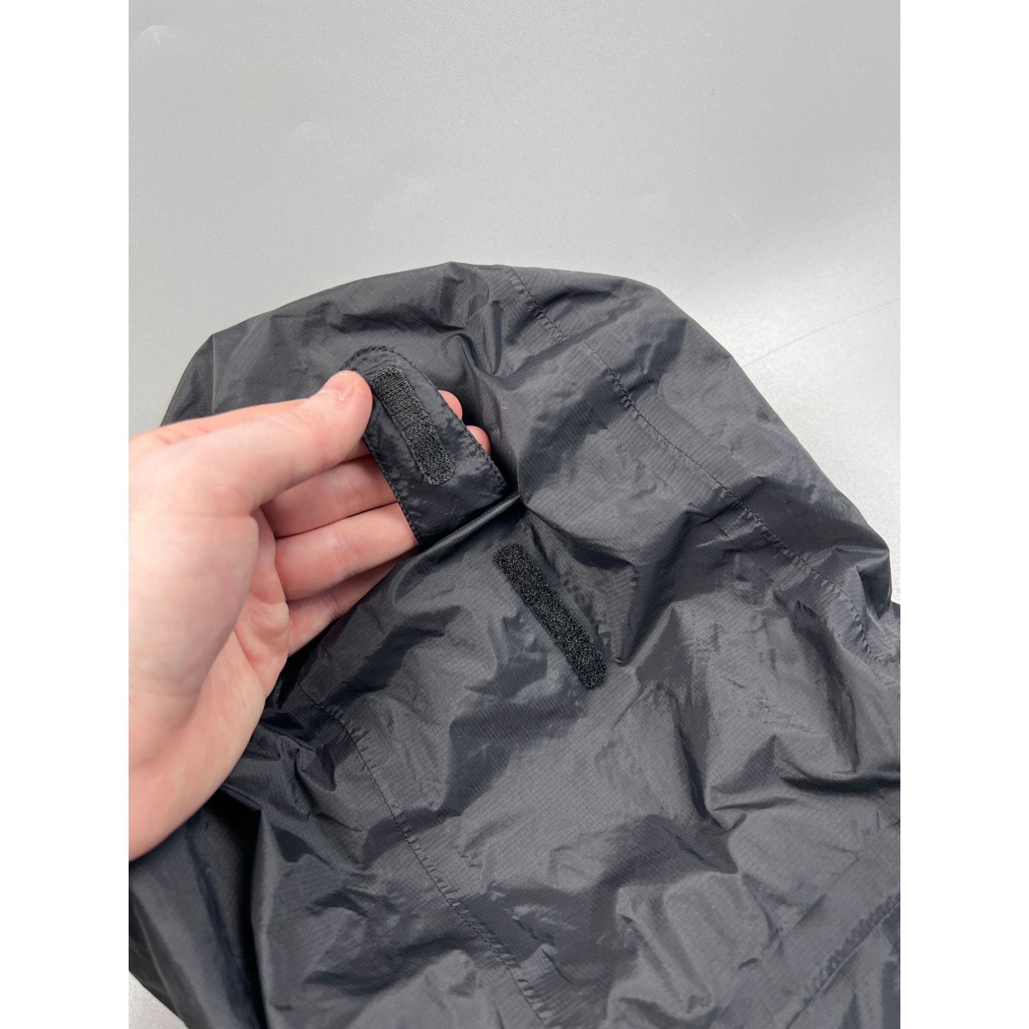 Helly Hansen Helly Hansen Waterproof Windbreaker Jacket (Y0742) Size US L / EU 52-54 / 3 - 12 Thumbnail
