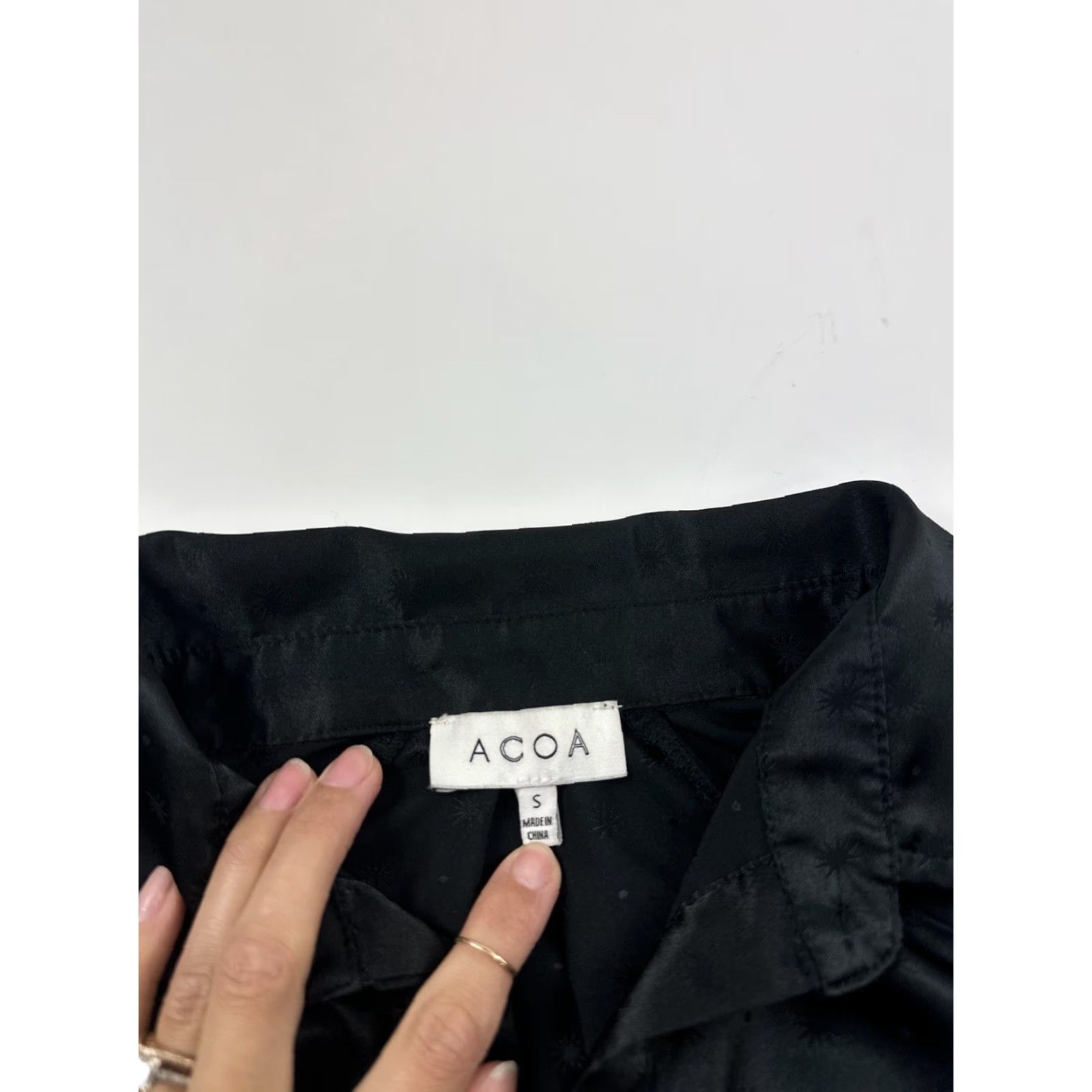 Coach ACOA Blouse Women’s S Small Black Stars Button Down Size S / US 4 / IT 40 - 4 Thumbnail