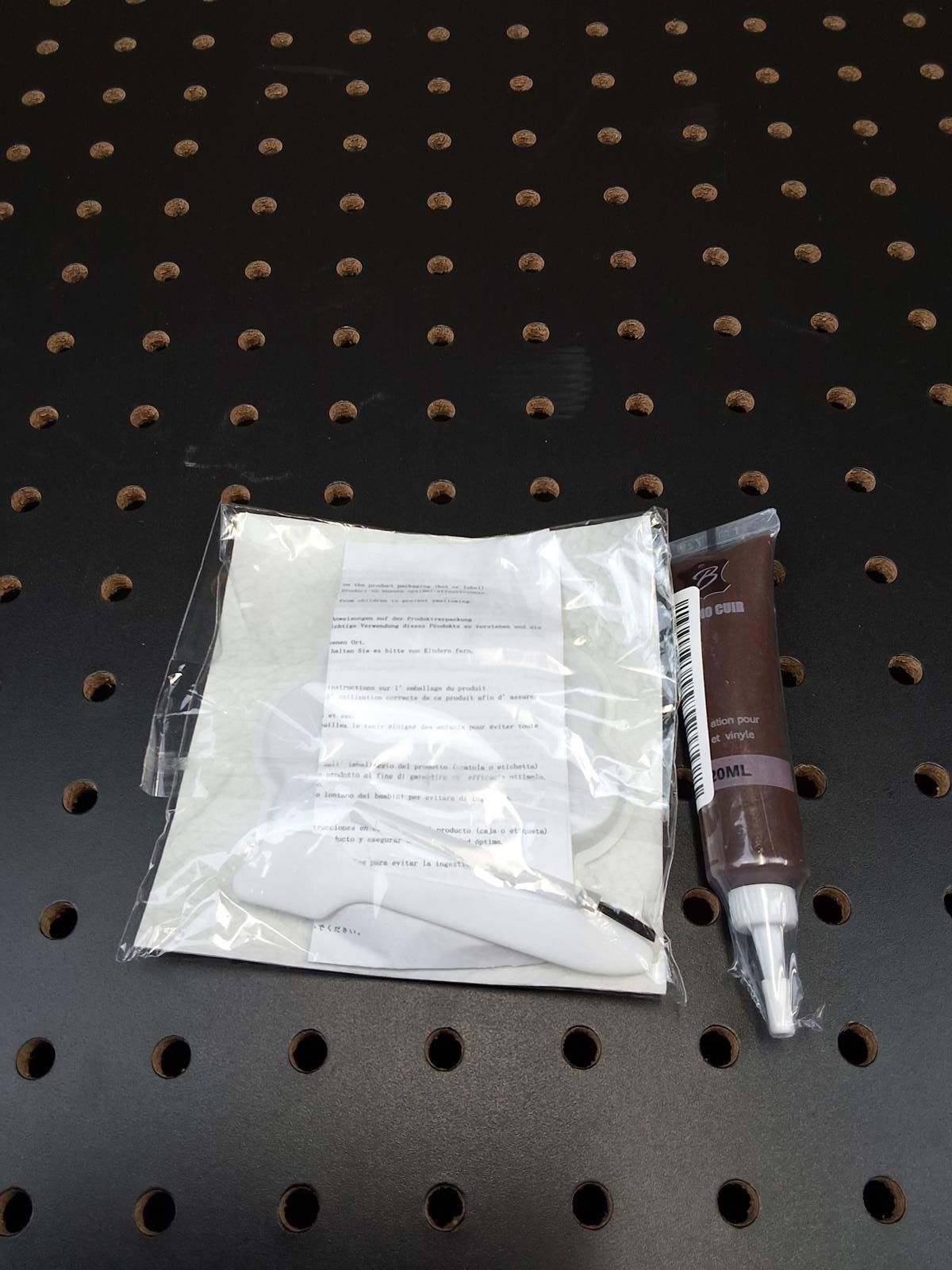 Other Leather Repair Kit - Fix & Fabulous in a Flash! Size ONE SIZE - 1 Thumbnail